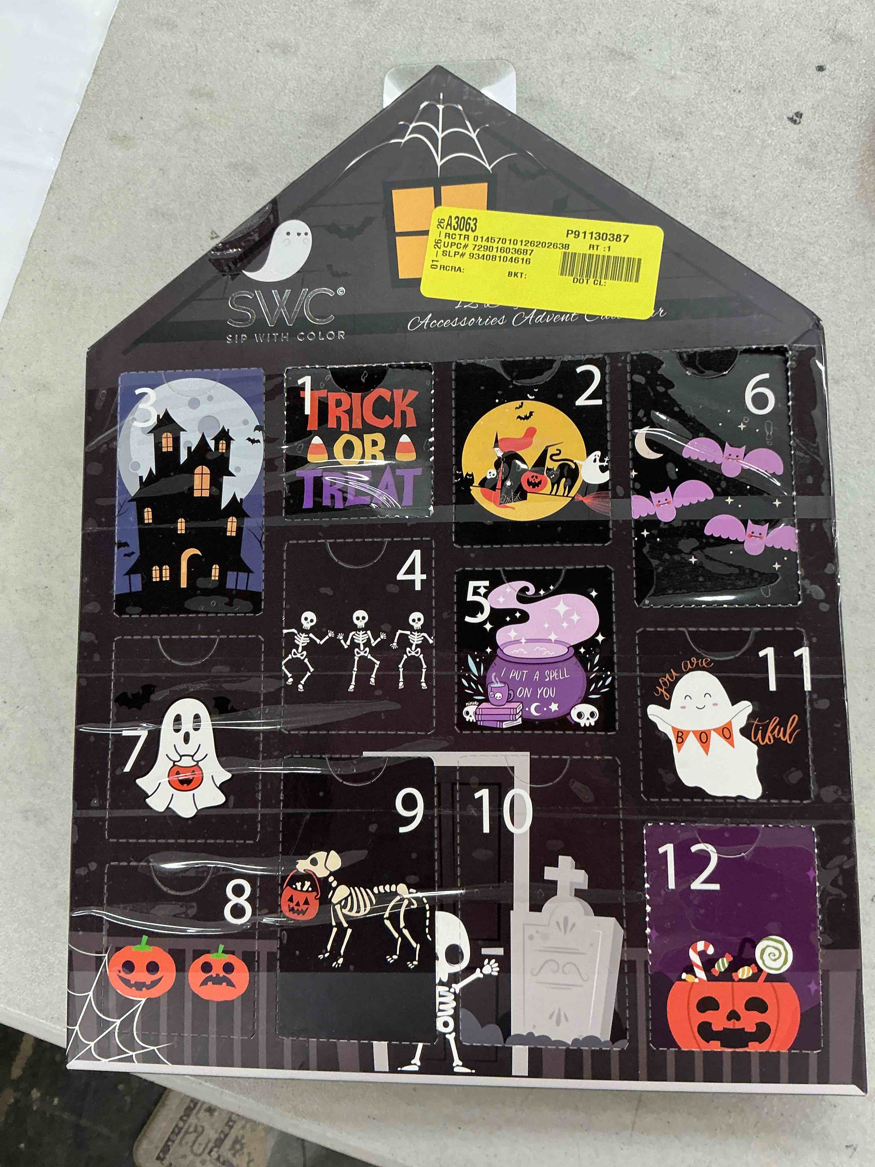 Condition photo showing Good Condition for cook with color halloween tumbler accessory advent calendars