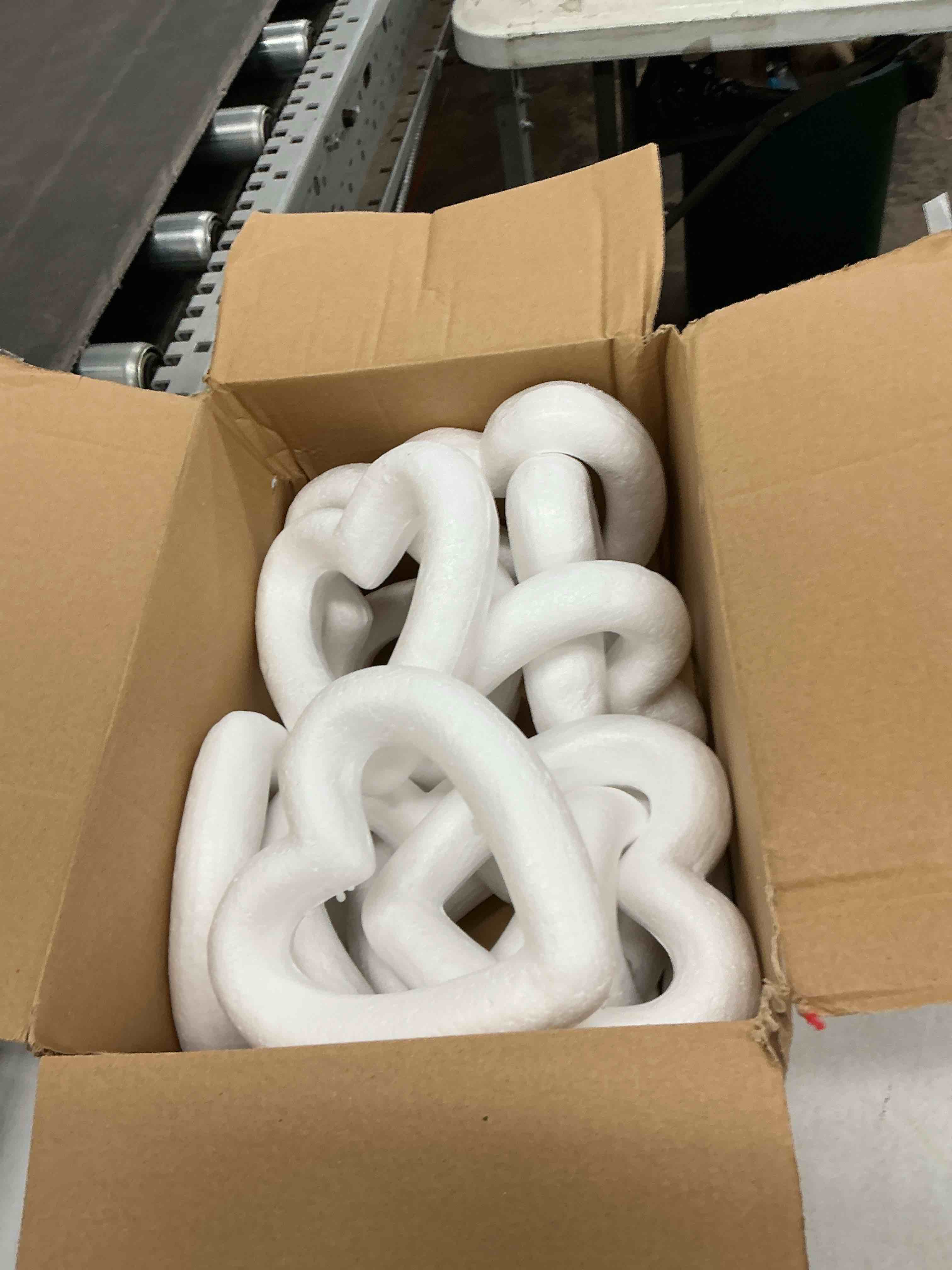 Condition photo showing Good Condition for 14 pack 6 inch heart foam wreath, white polystyrene foam ring, heart craft foam wreath for diy arts floral projects home wedding decor