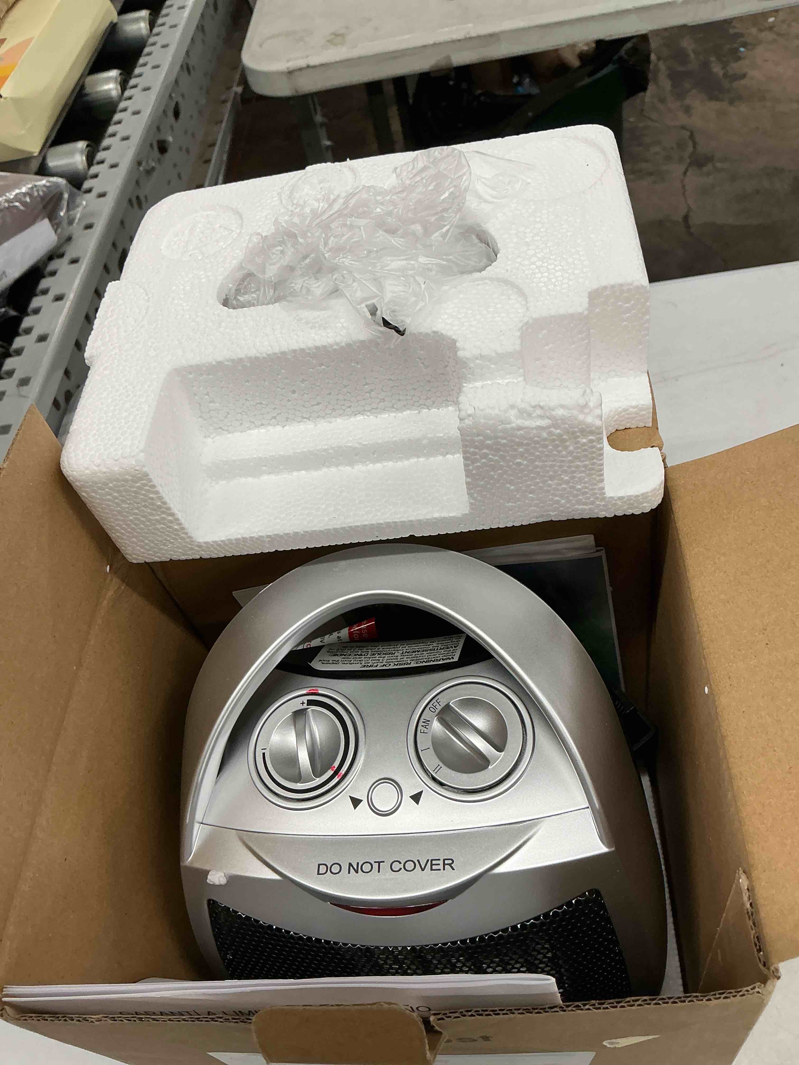 Condition photo showing Good Condition for givebest portable electric space heater with thermostat, 1500w/750w safe and quiet ceramic heater fan, heat up 200 square feet for office room desk indoor use, silver