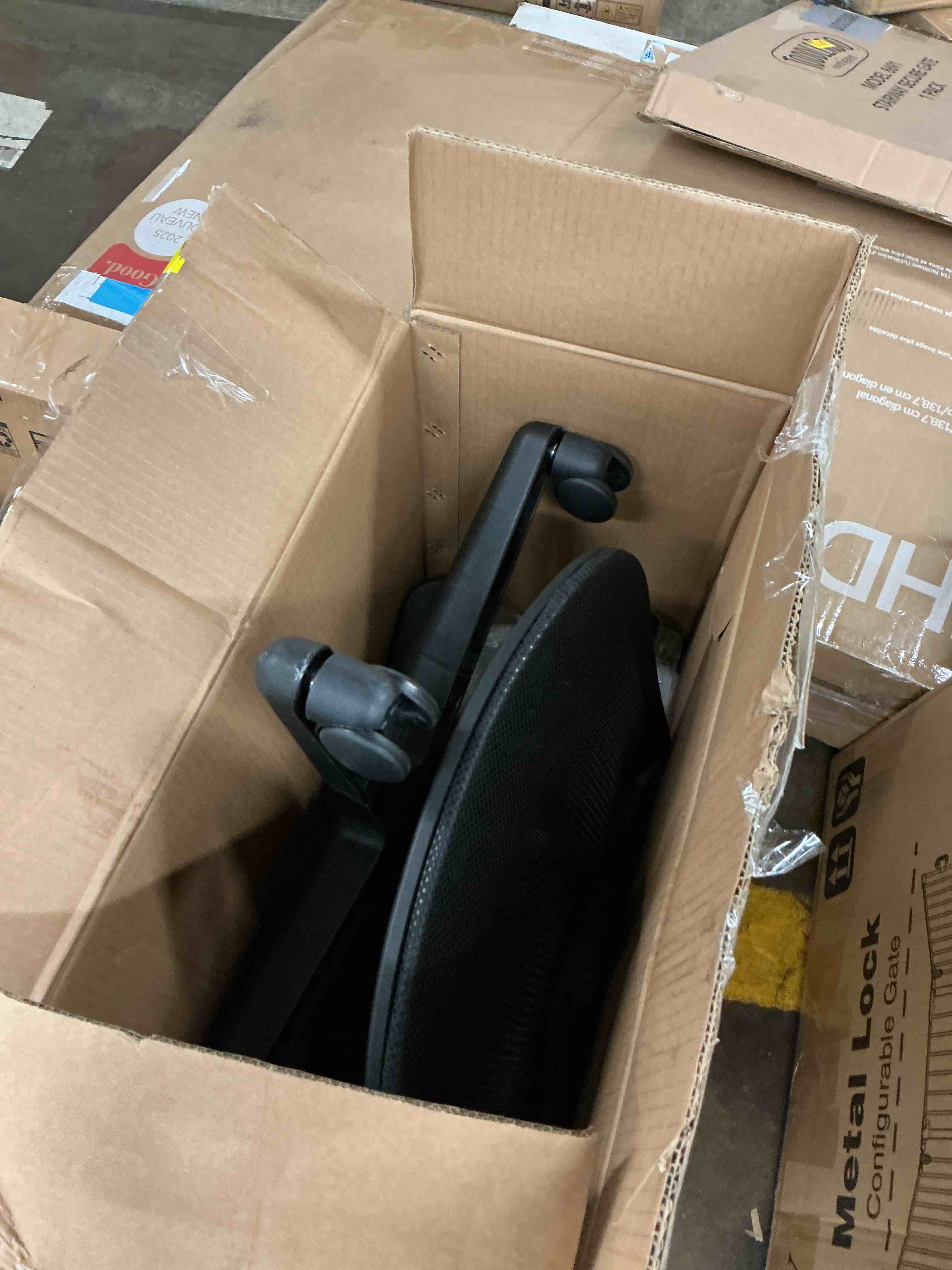 https://s3.amazonaws.com/lotting-images-prod/EmanualPiazza/GRA4370452_1776374590435.jpeg