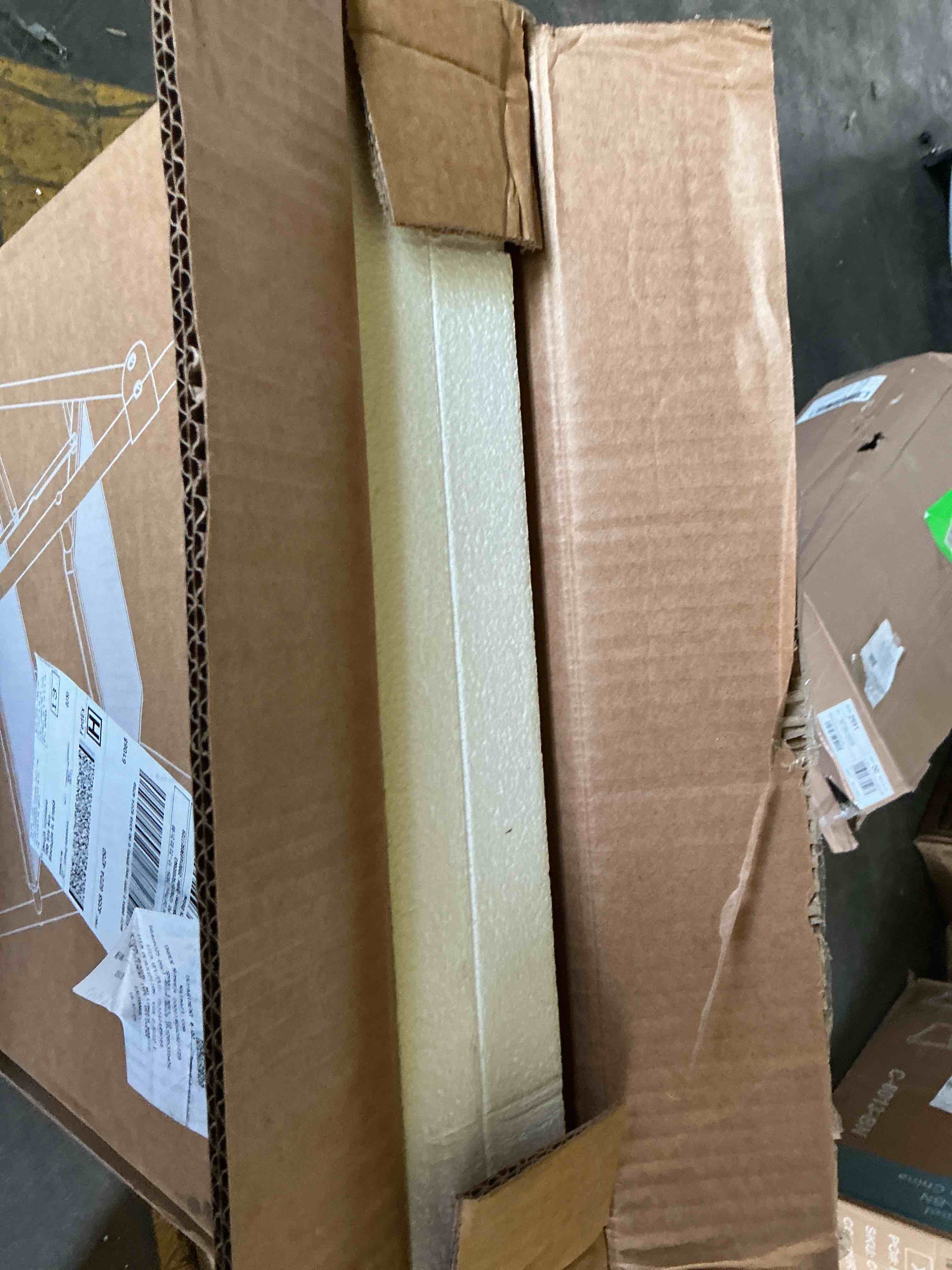 https://s3.amazonaws.com/lotting-images-prod/EmanualPiazza/GRA4370691_1777659234098.jpeg