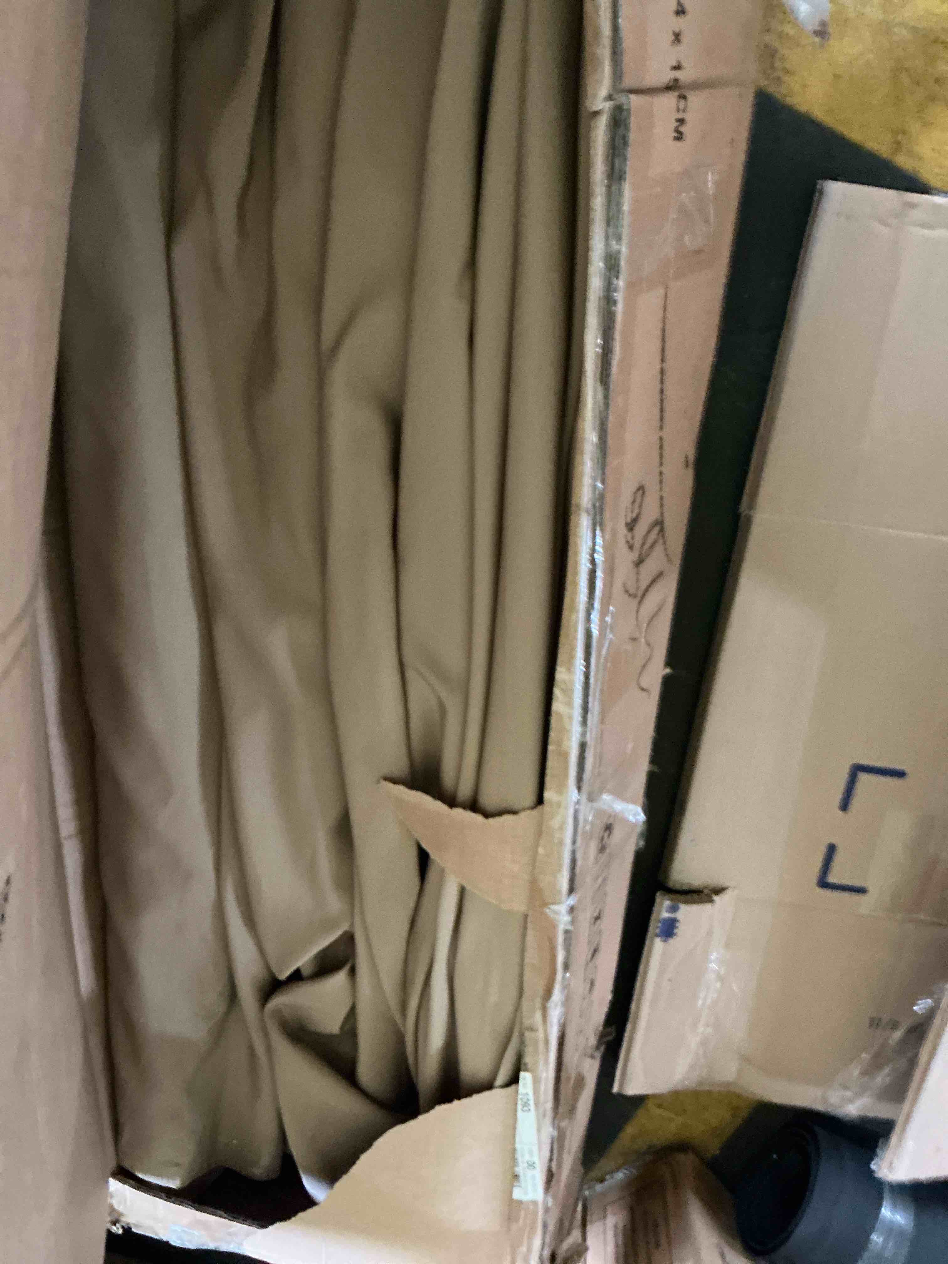 https://s3.amazonaws.com/lotting-images-prod/EmanualPiazza/GRA4370710_1777662001126.jpeg
