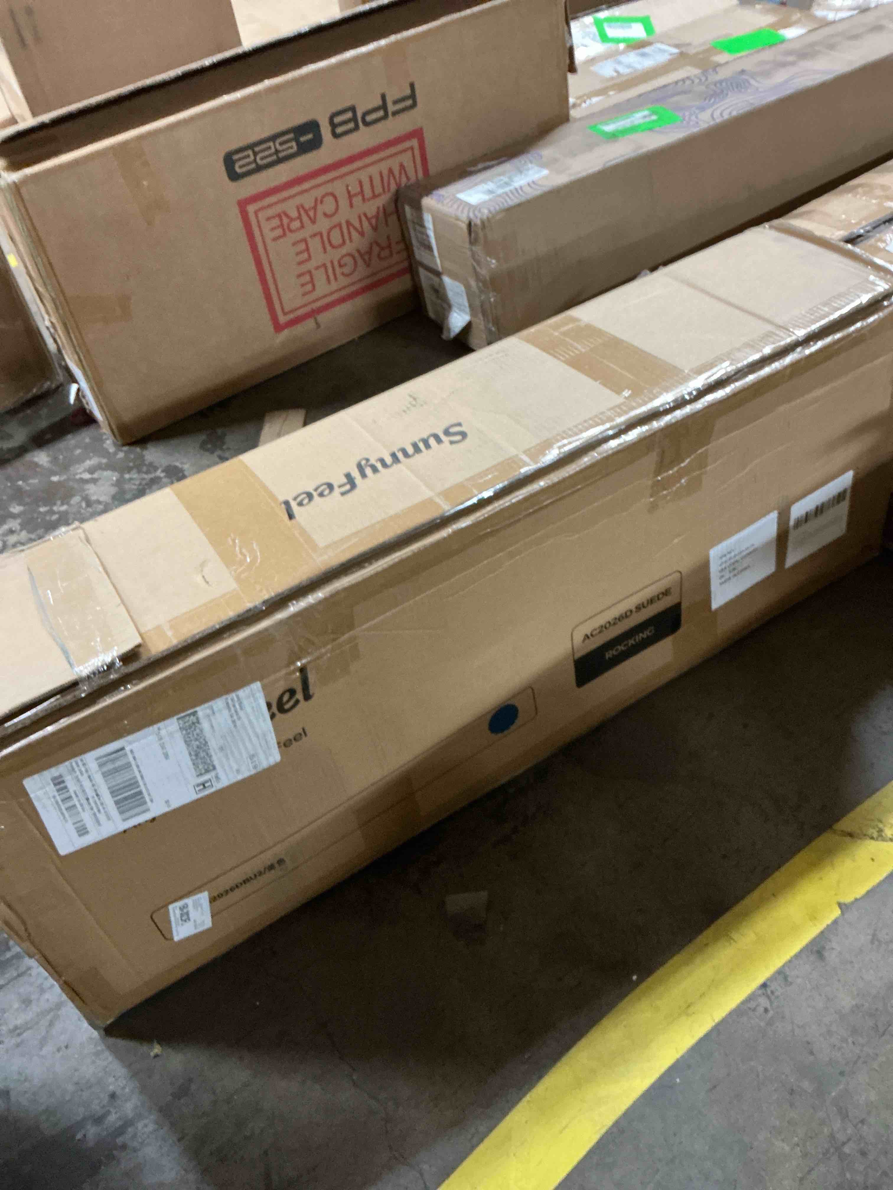 https://s3.amazonaws.com/lotting-images-prod/EmanualPiazza/GRA4370818_1777905786211.jpeg