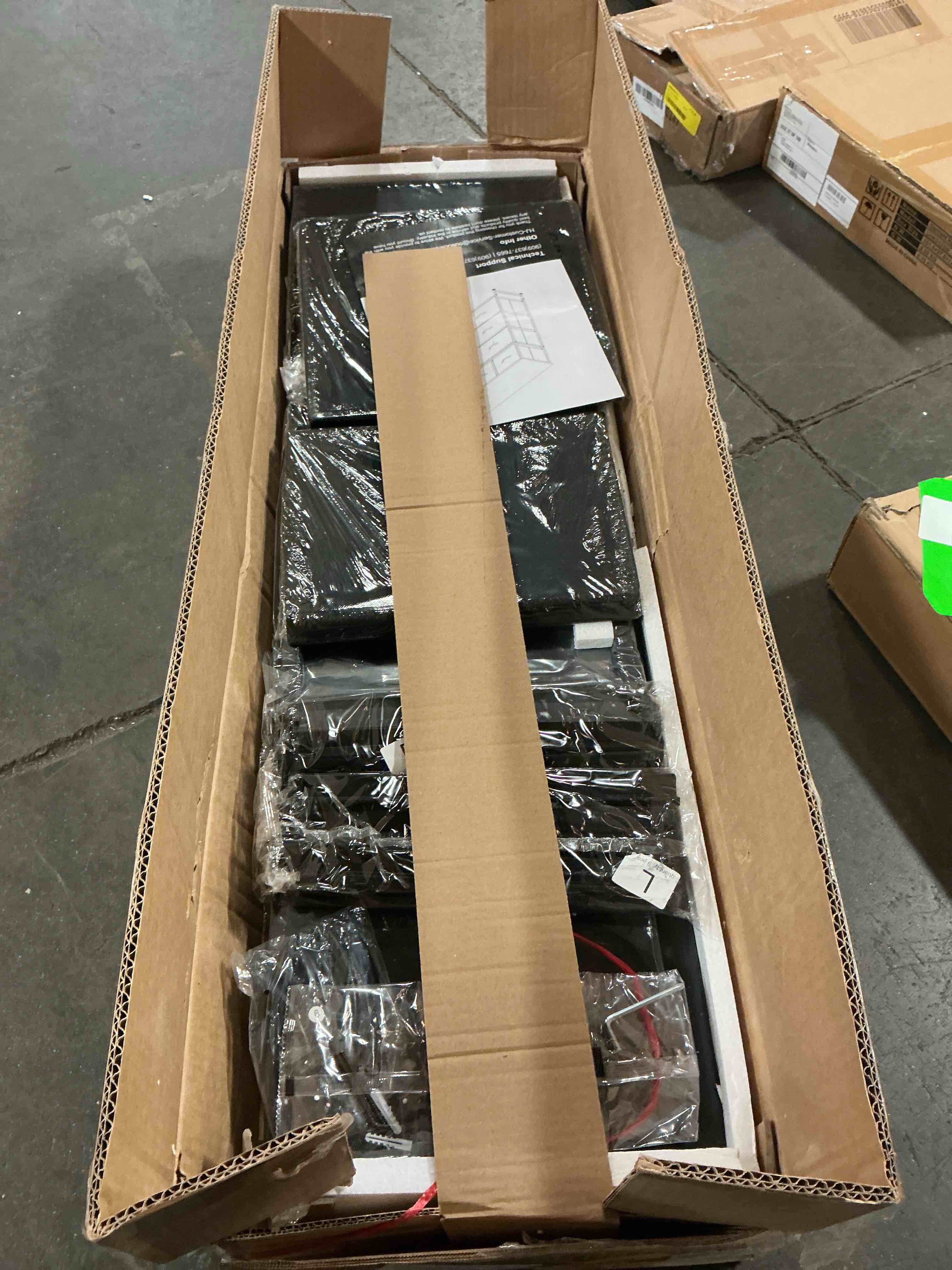 https://s3.amazonaws.com/lotting-images-prod/EmanualPiazza/GRA4371011_1778246143459.jpeg