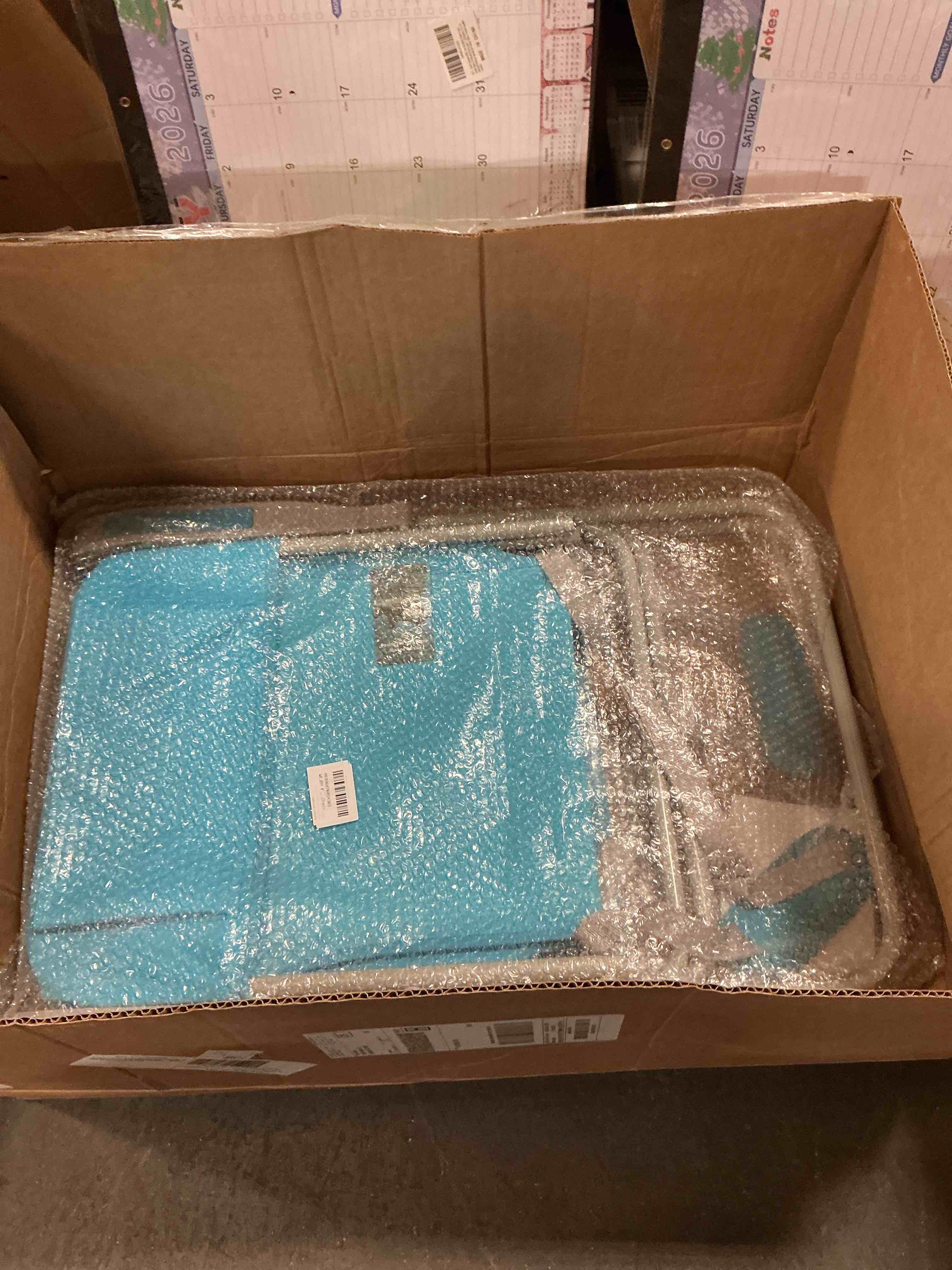 https://s3.amazonaws.com/lotting-images-prod/EmanualPiazza/GRA4371023_1778247836674.jpeg