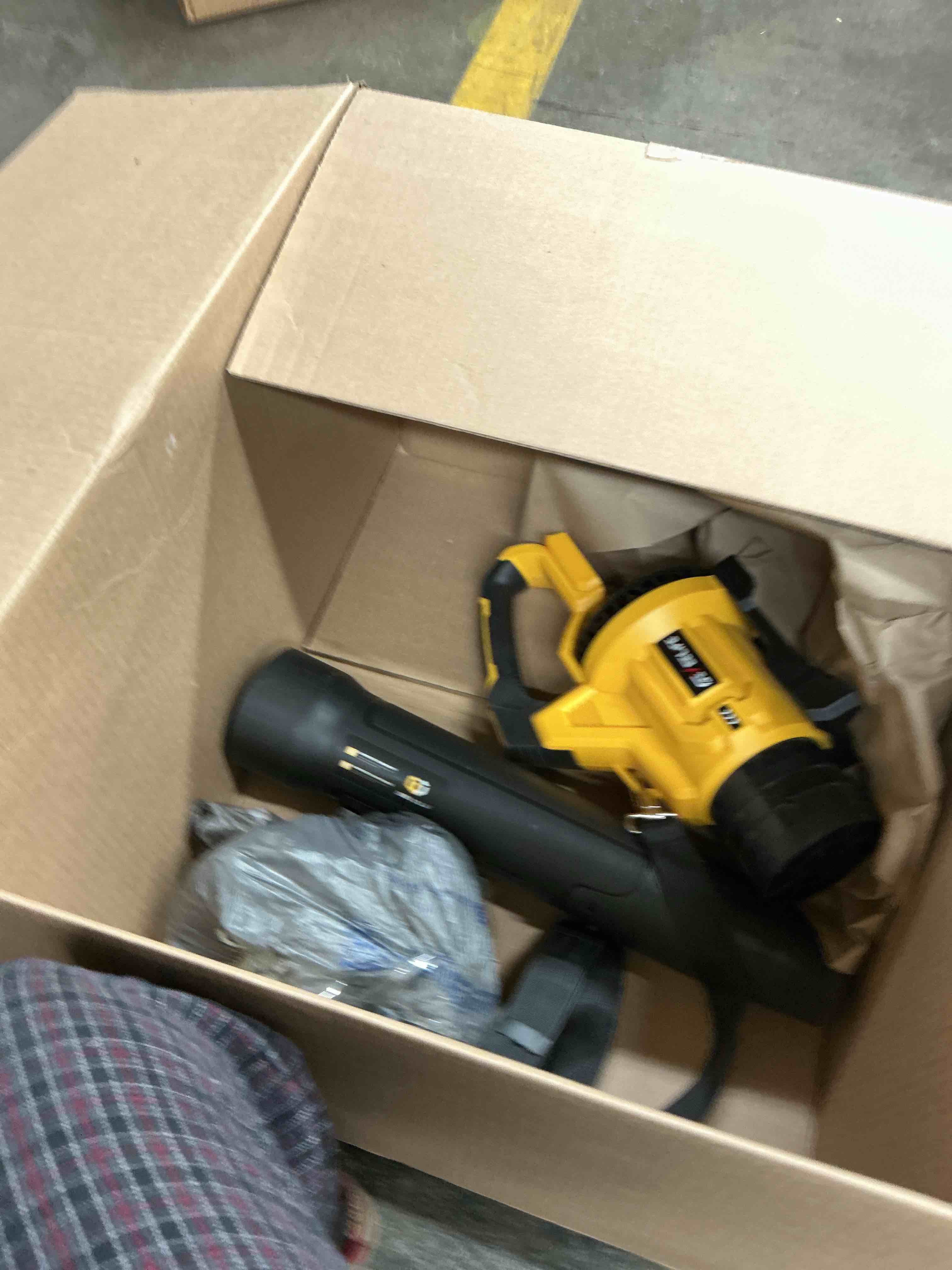 https://s3.amazonaws.com/lotting-images-prod/EmanualPiazza/GRA4371159_1778265072436.jpeg