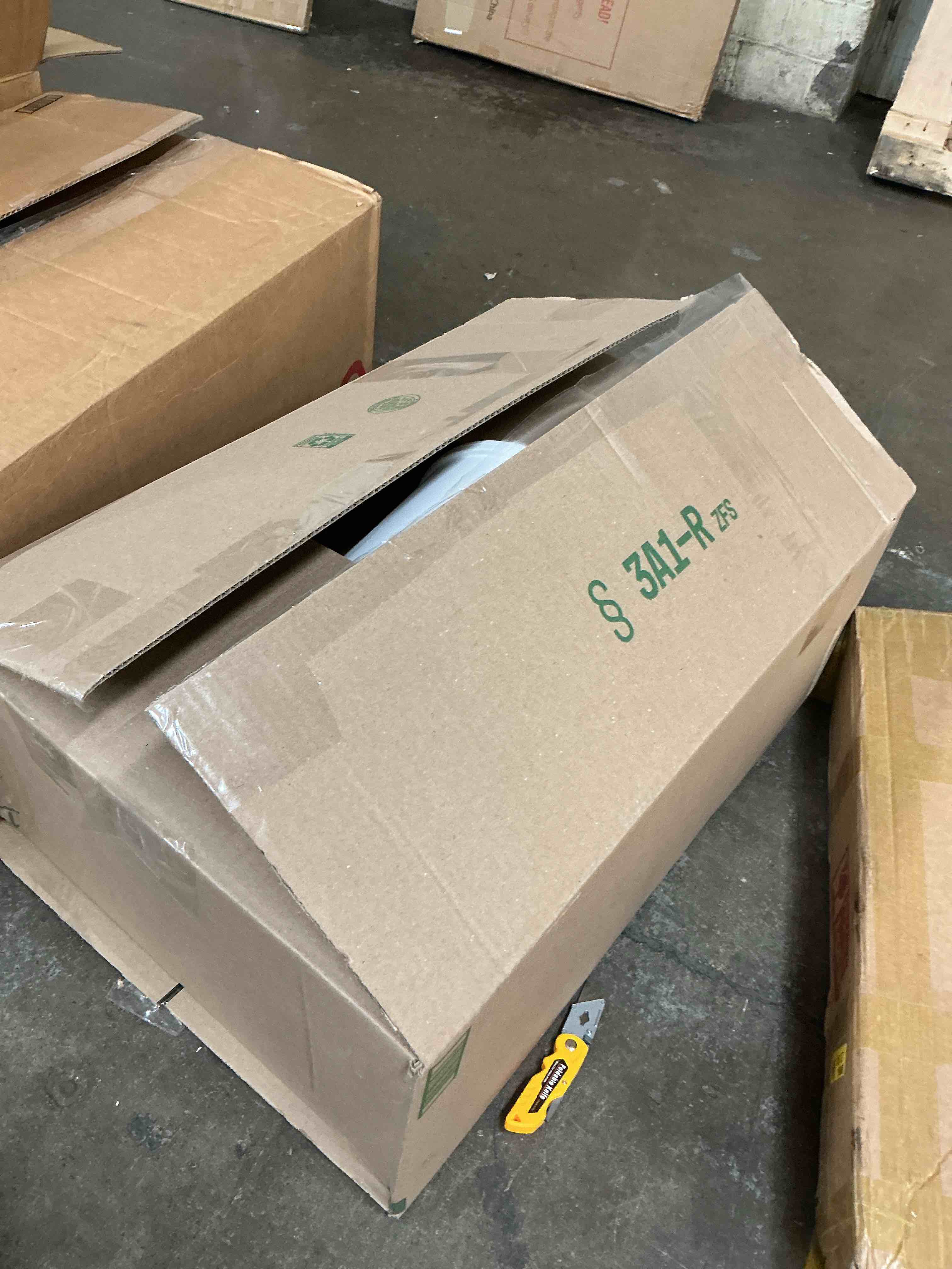 https://s3.amazonaws.com/lotting-images-prod/EmanualPiazza/GRA4371161_1778264775789.jpeg