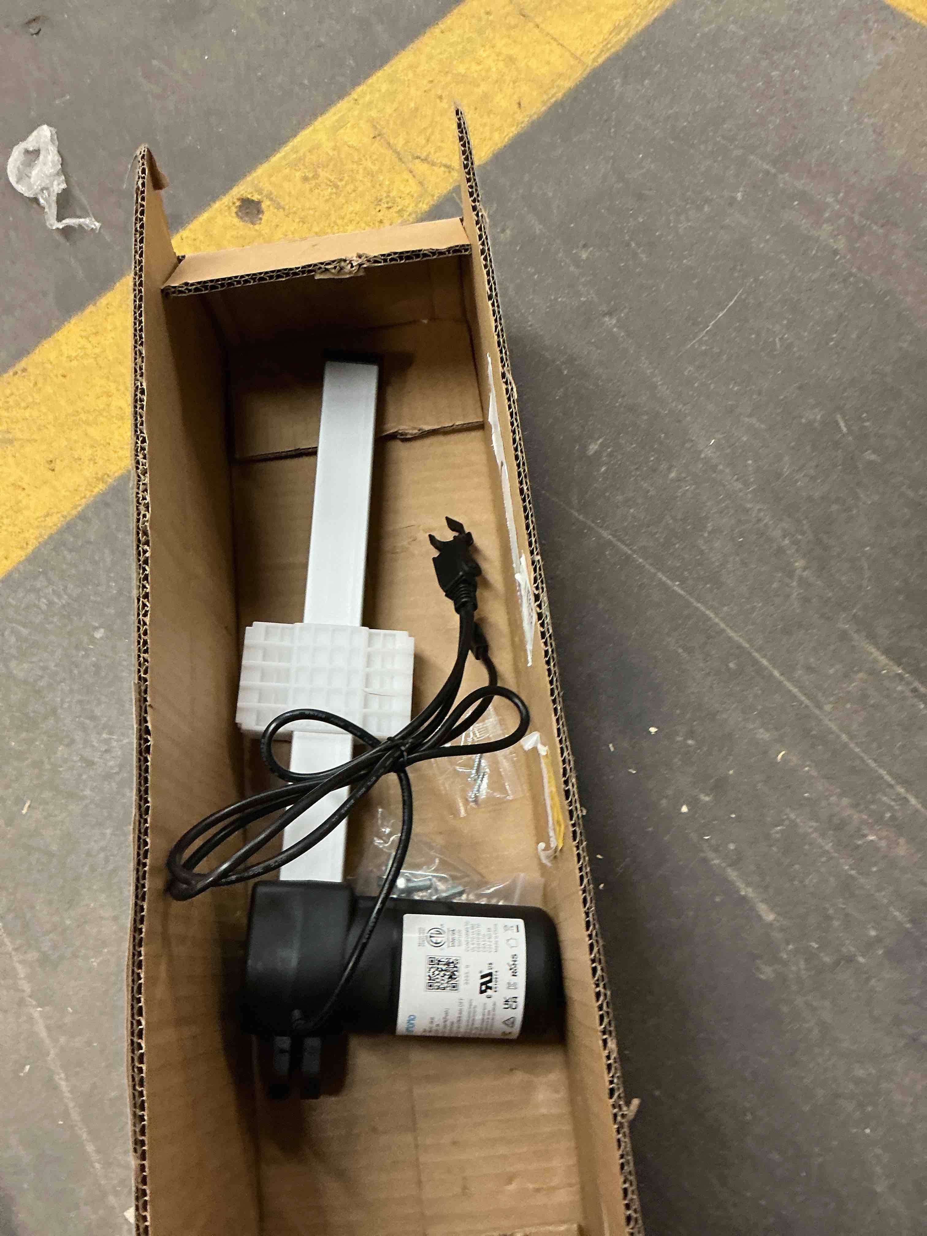 https://s3.amazonaws.com/lotting-images-prod/EmanualPiazza/GRA4371164_1778264200007.jpeg