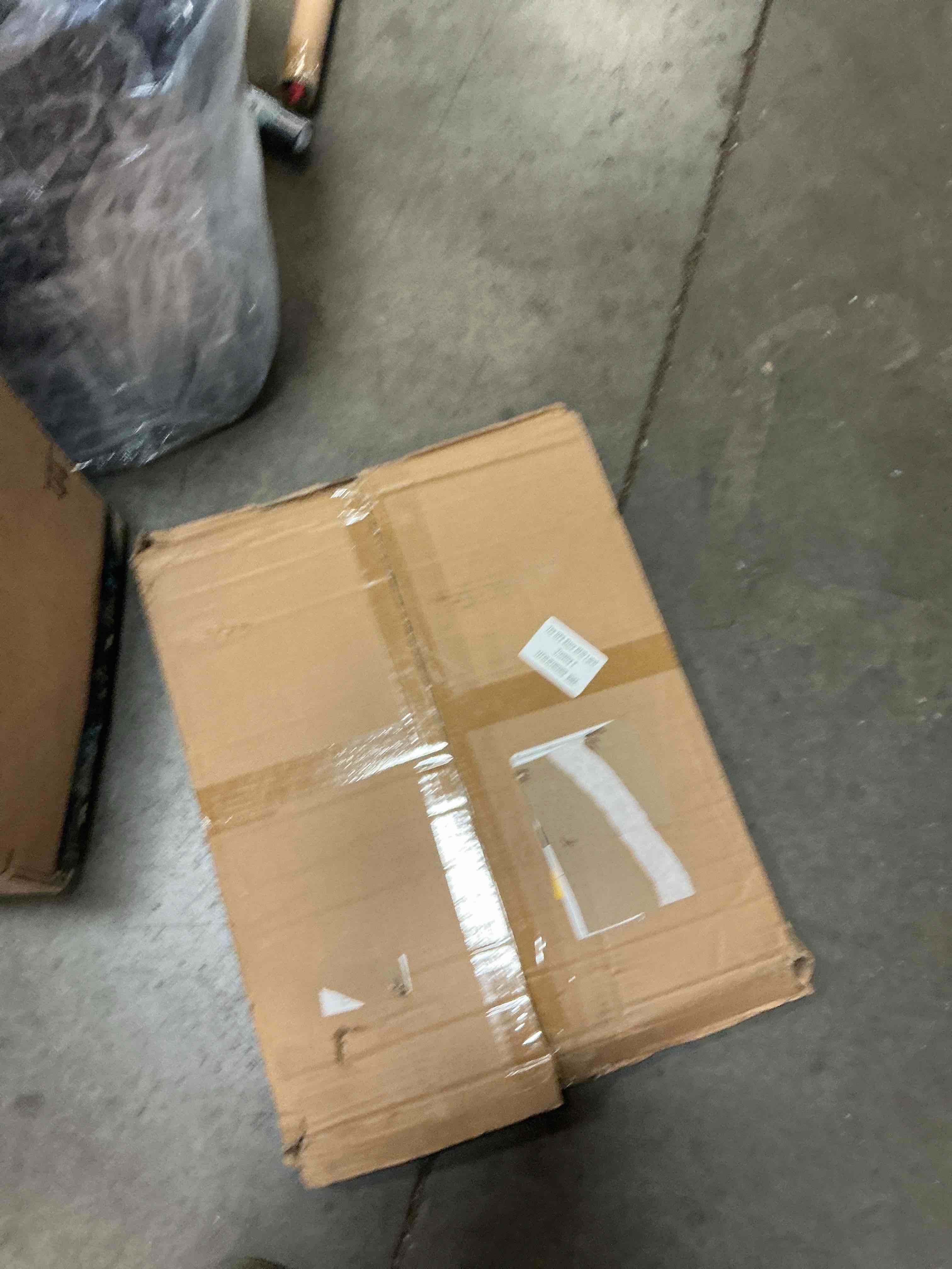 https://s3.amazonaws.com/lotting-images-prod/EmanualPiazza/GRA4371295_1778768202644.jpeg