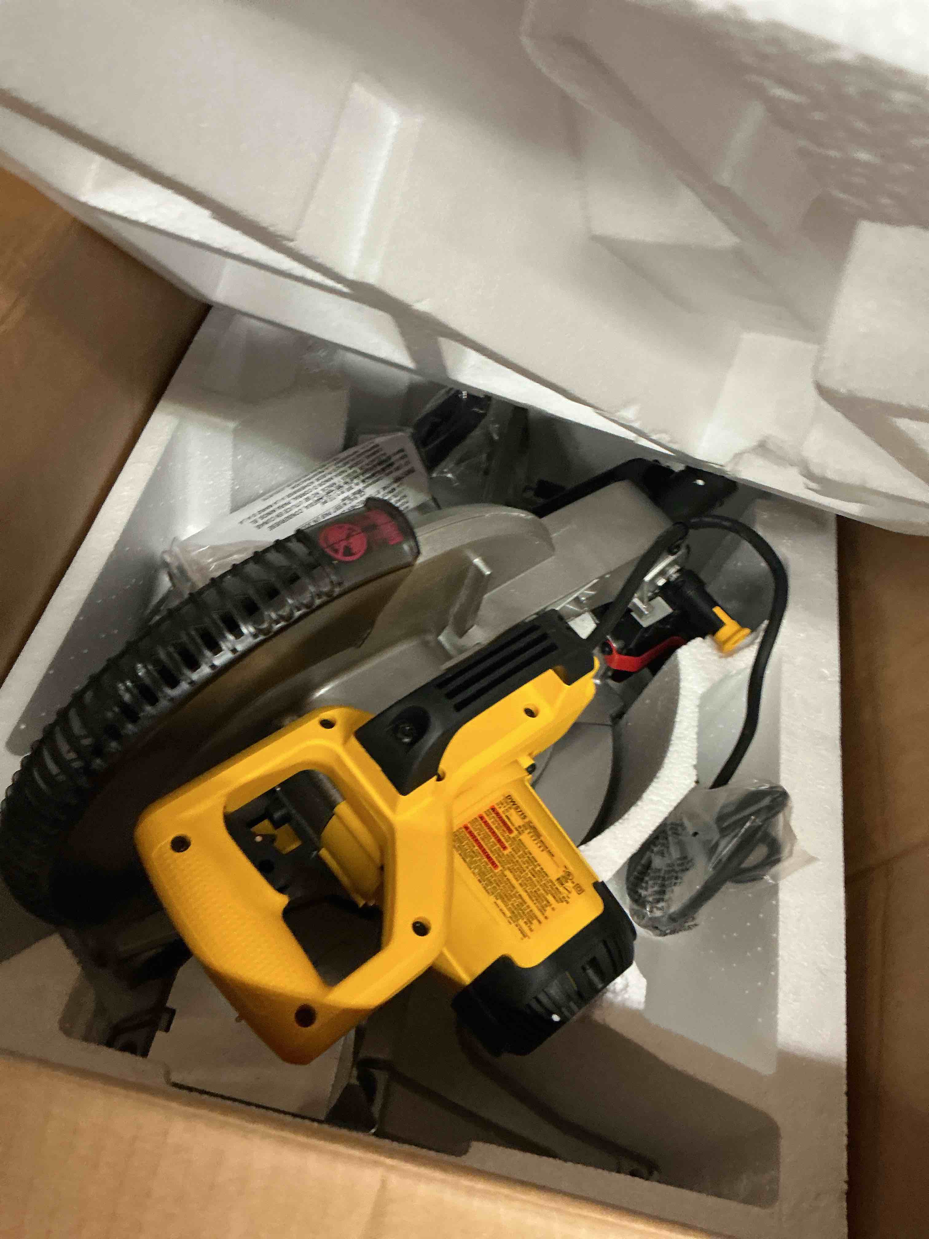 https://s3.amazonaws.com/lotting-images-prod/EmanualPiazza/GRA4371730_1779916285858.jpeg