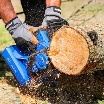 Kobalt 40-volt 33-cc 12-in Battery 40 Amp 4 Ah Chainsaw