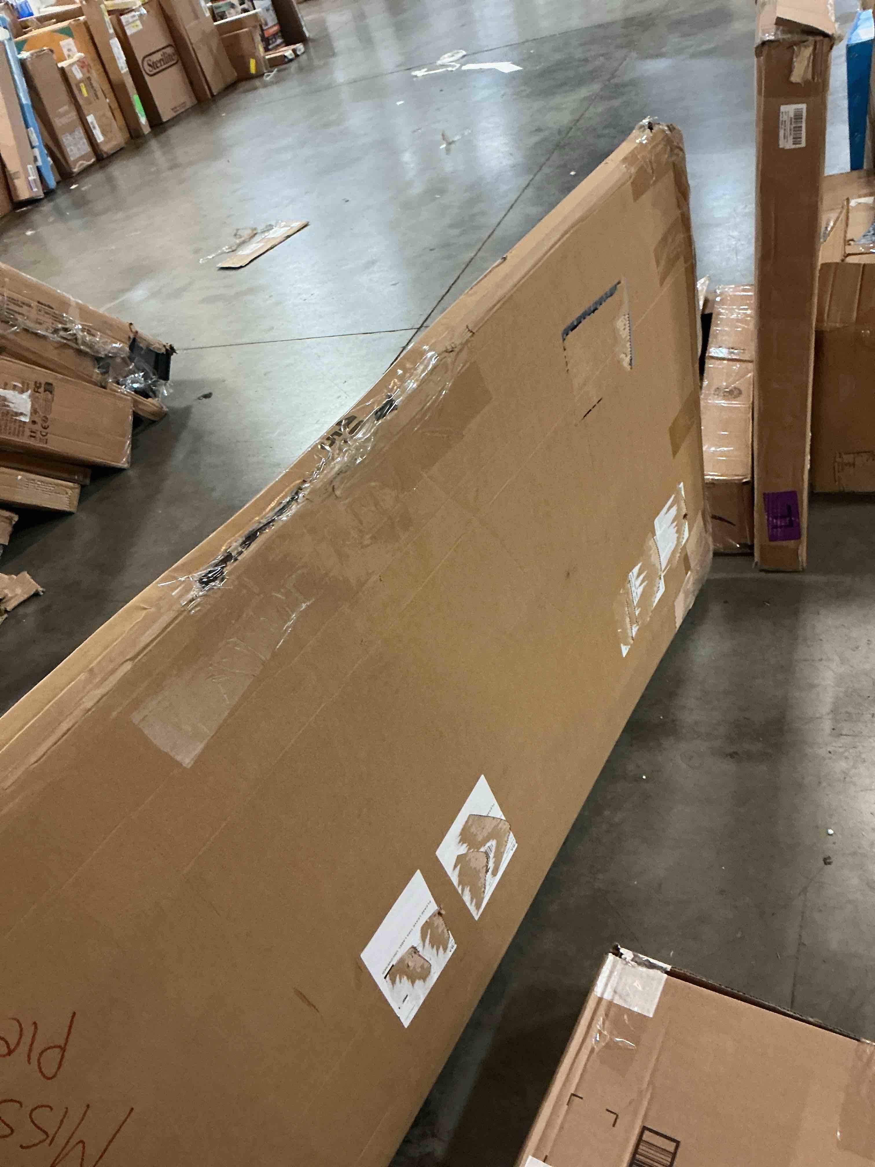 https://s3.amazonaws.com/lotting-images-prod/EmanualPiazza/GRA4373300_1776195553354.jpeg