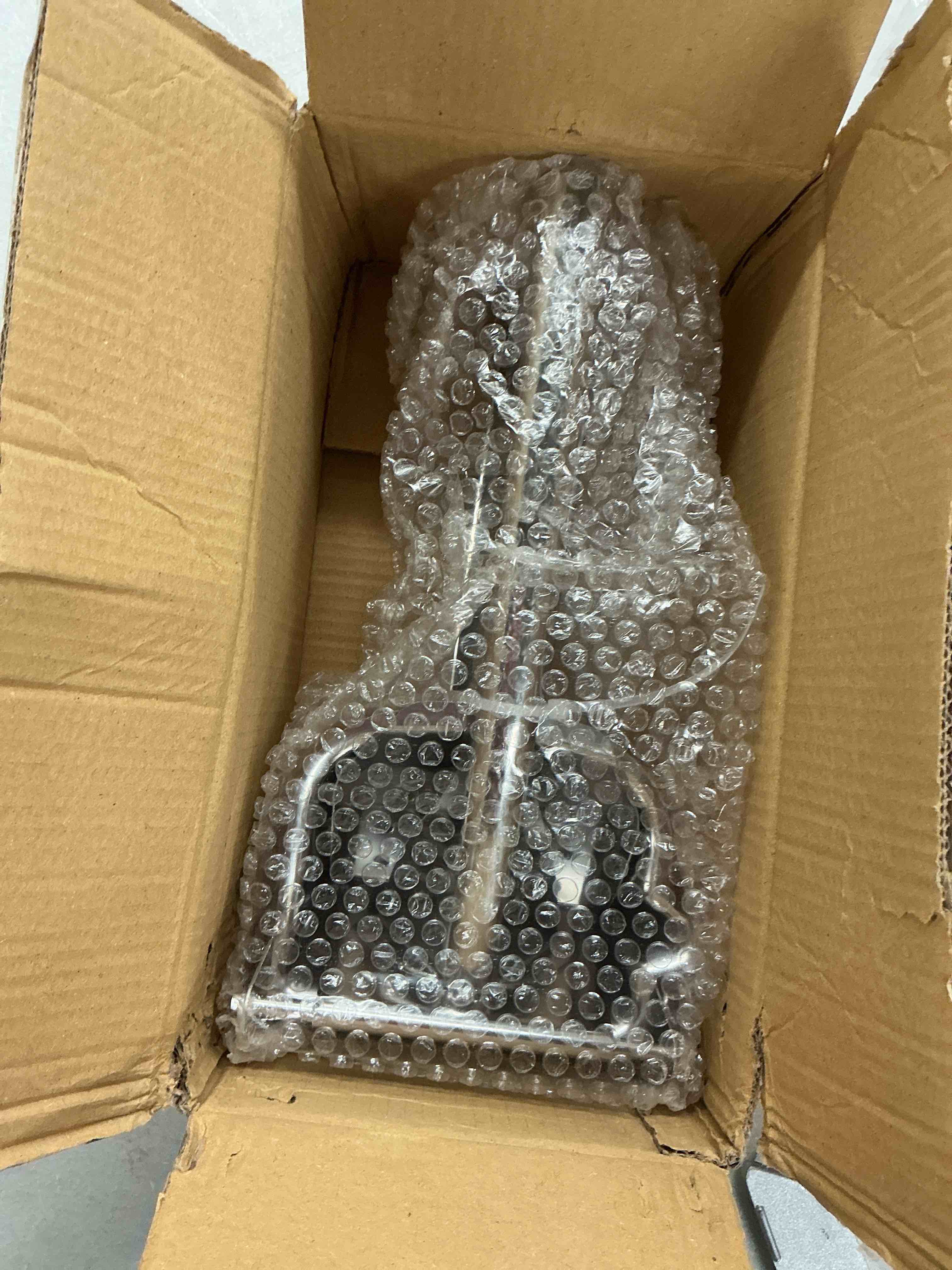 https://s3.amazonaws.com/lotting-images-prod/EmanualPiazza/GRA4373853_1777901918779.jpeg