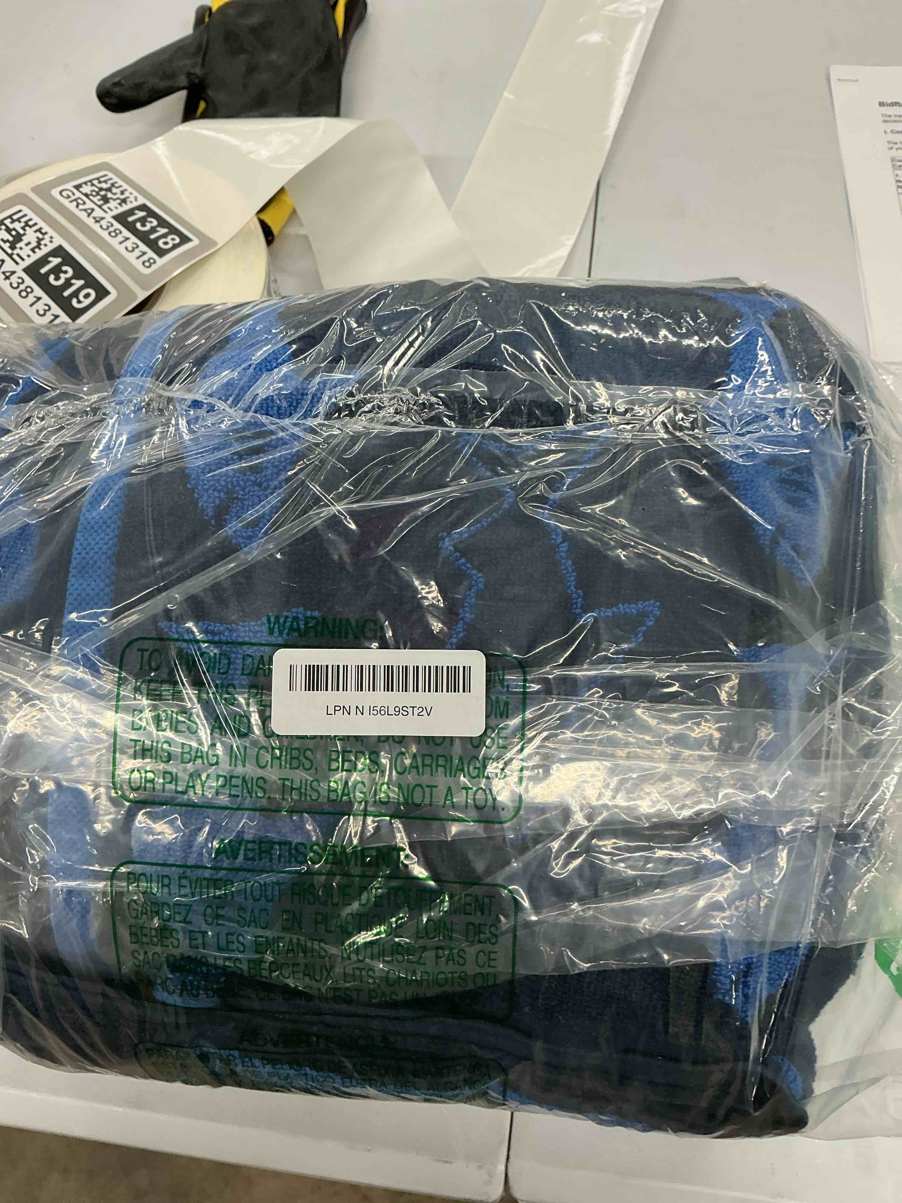 ORIGINAL KIDS 6 Piece Towel Set - Bath Time Shark Attack- 2 Bath Towels, 2 Hand Towels, 2 Washcloths - 100% Cotton Jacquard Soft Absorbent Quick Dry Pool Beach Towel Gift - Navy Blue Set of 6 - Bath-Hand-Wash Navy Blue