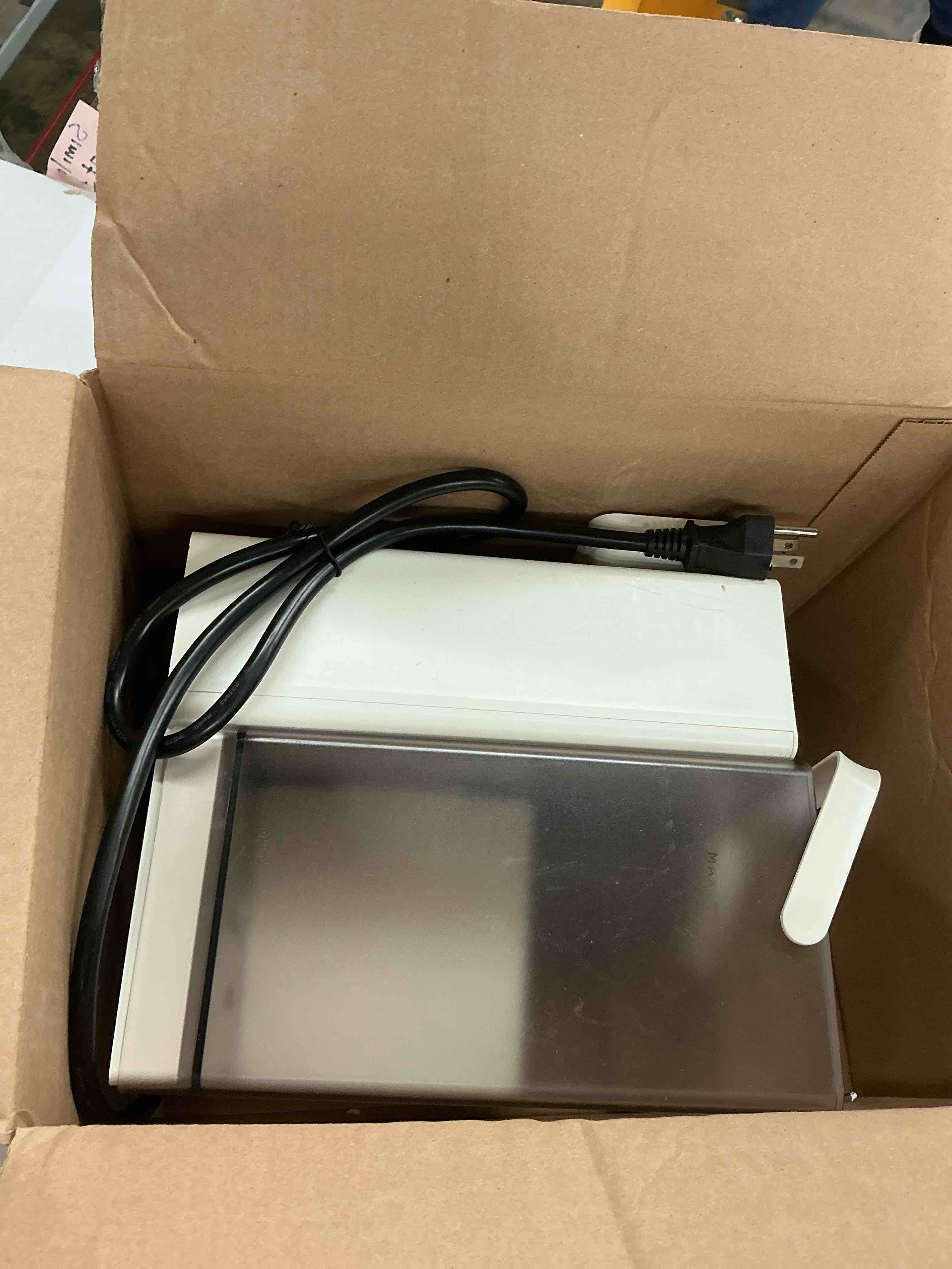 https://s3.amazonaws.com/lotting-images-prod/EmanualPiazza/GRA4721201_1780591781723.jpeg
