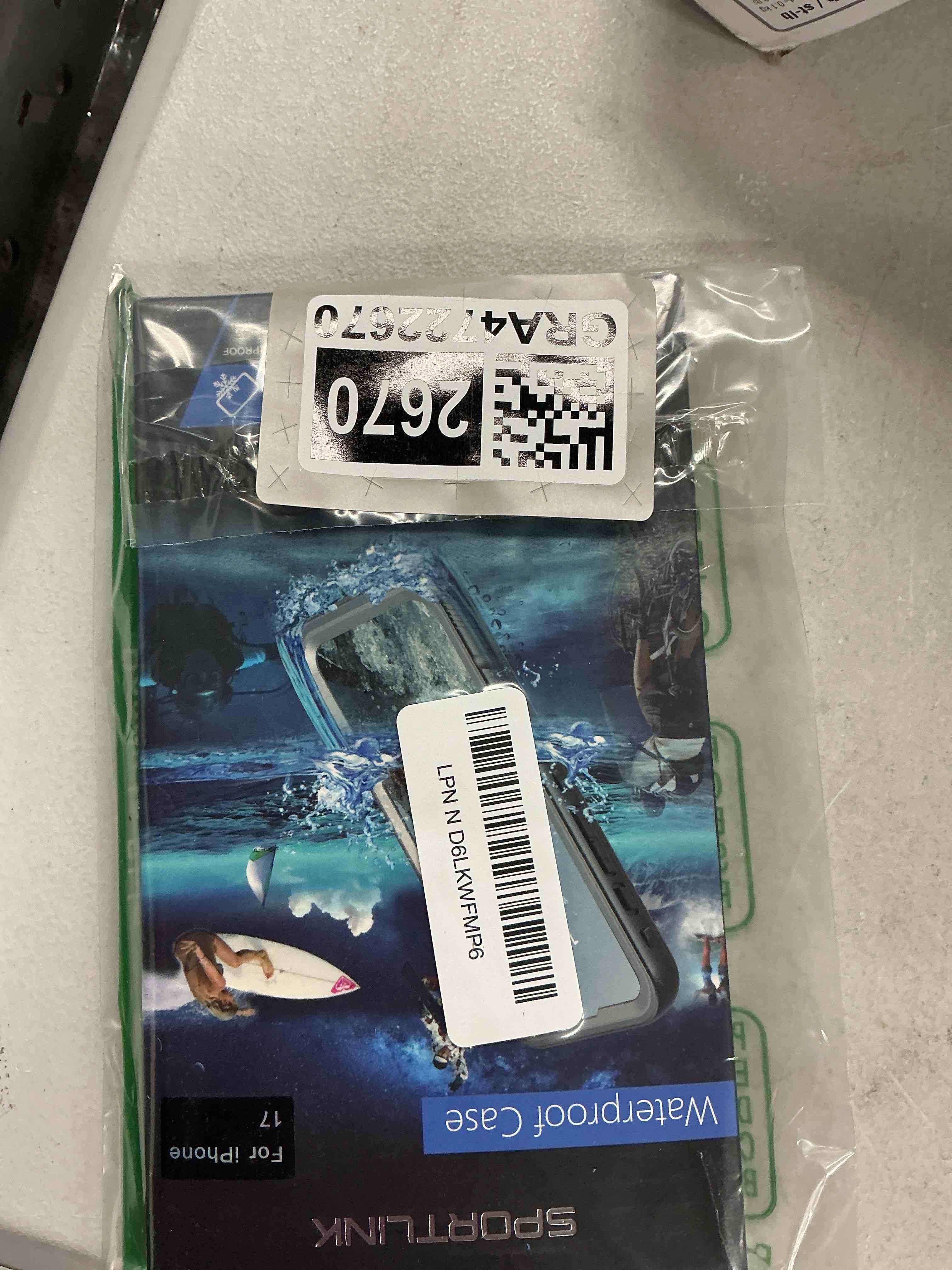 Condition photo showing Good Condition for sportlink for iphone 17 case - ip68 waterproof military protective full body heavy duty shockproof 360 sealed dustproof with camera screen protector phone cover for iphone 17 6.3" blue for iphone 17 (6.3'') blue/frosted