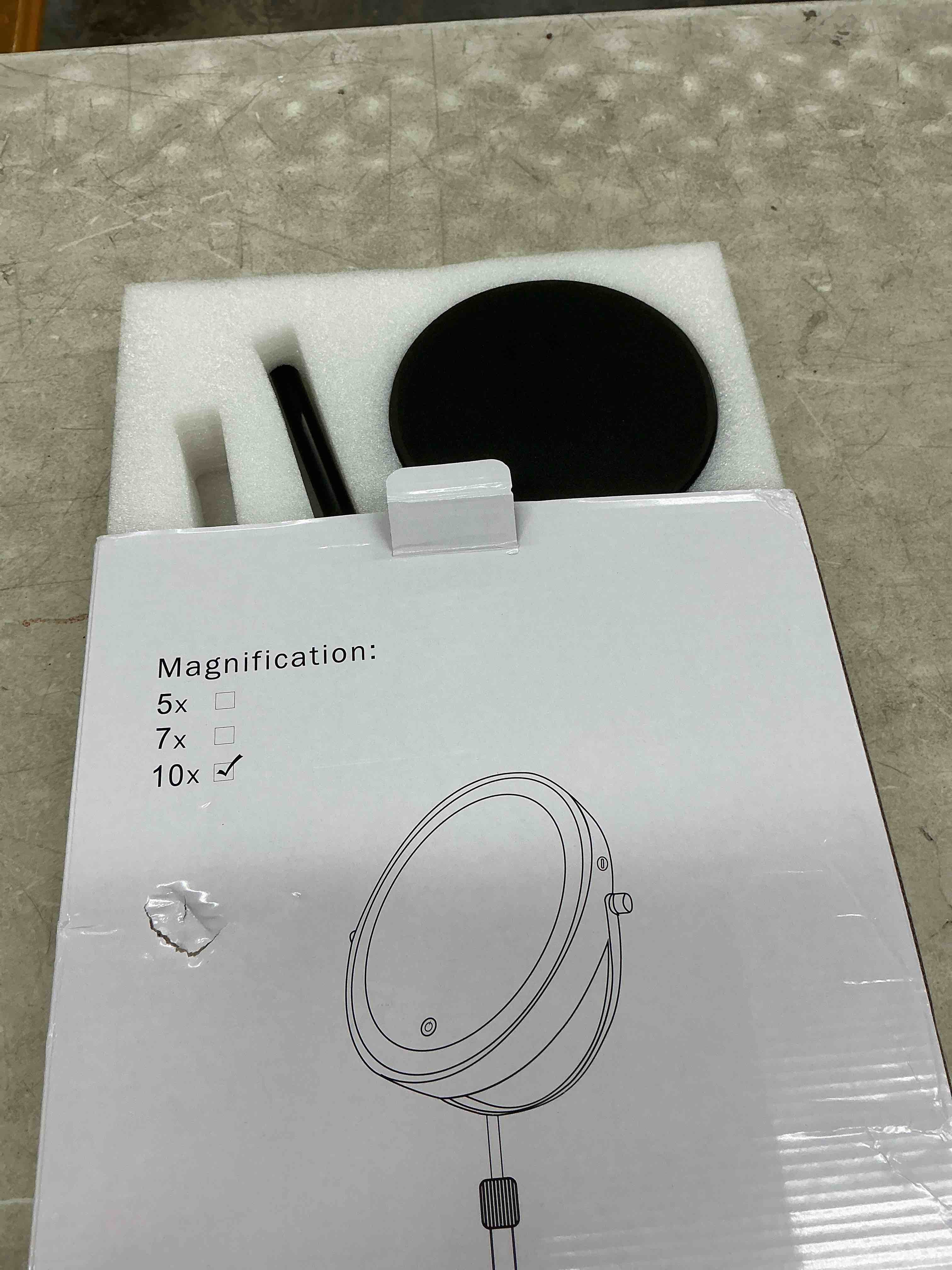 https://s3.amazonaws.com/lotting-images-prod/EmanualPiazza/GRA4726529_1778246071250.jpeg