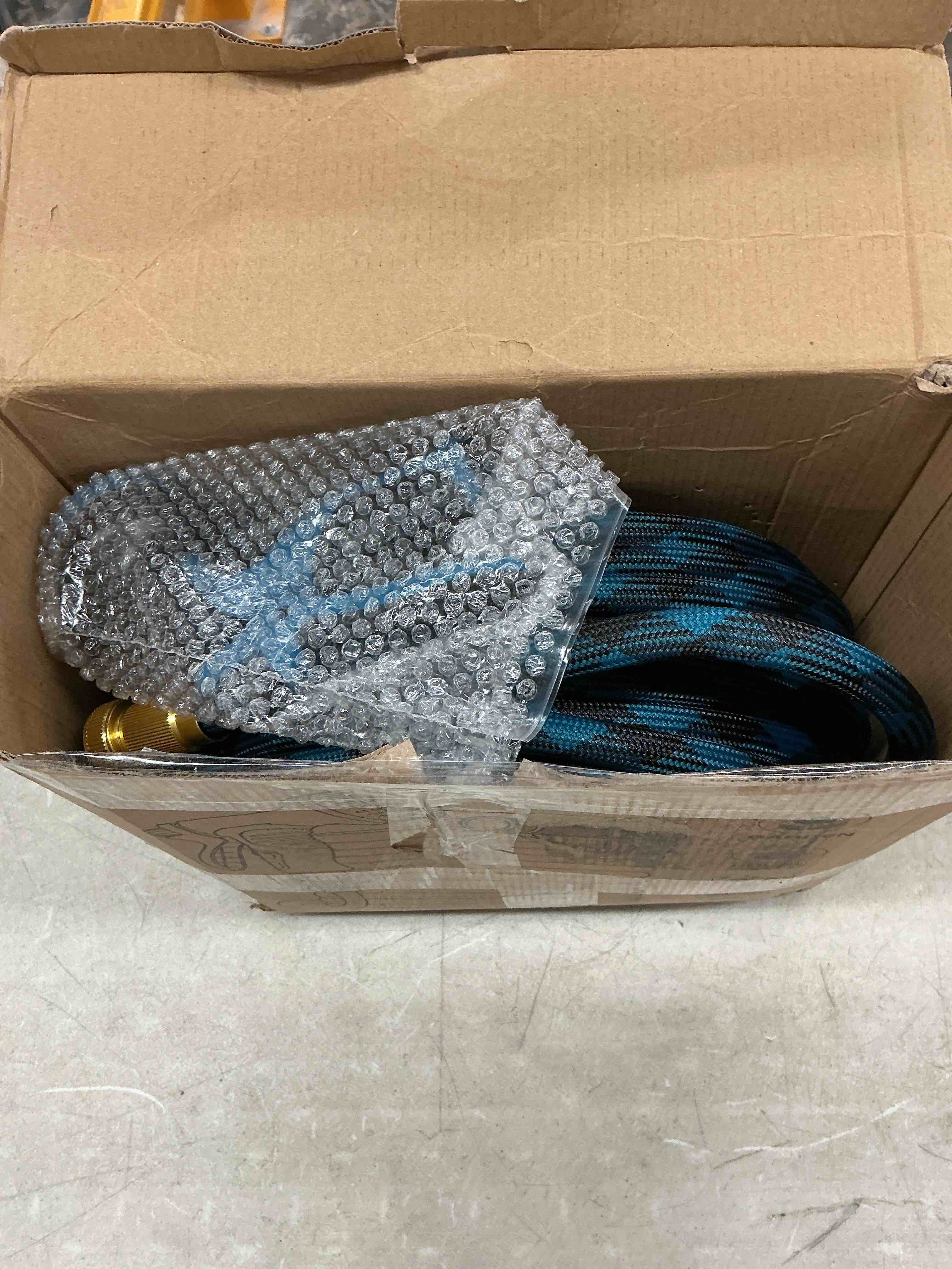 https://s3.amazonaws.com/lotting-images-prod/EmanualPiazza/GRA4728553_1779309781897.jpeg