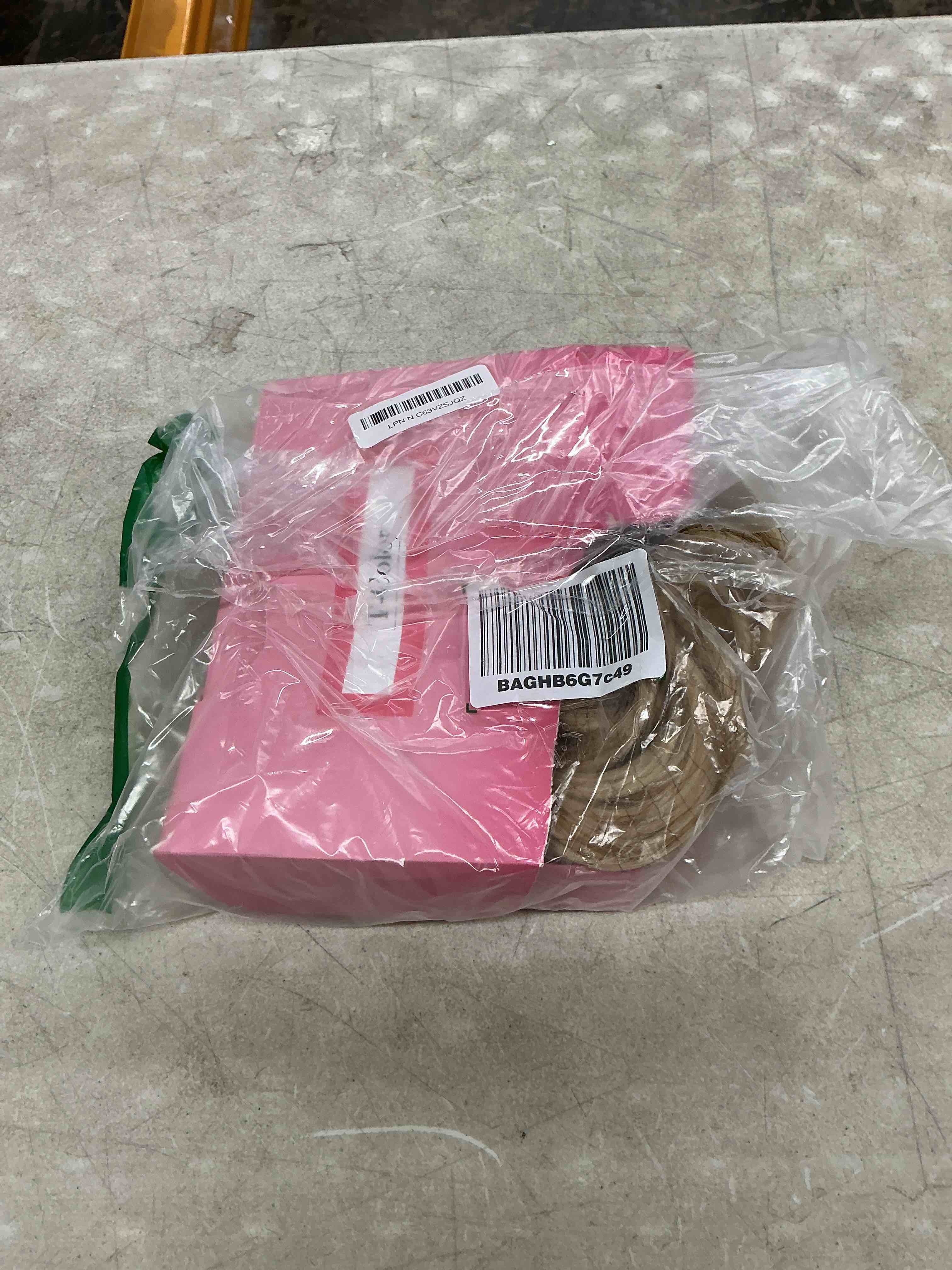 https://s3.amazonaws.com/lotting-images-prod/EmanualPiazza/GRA4728599_1779379868813.jpeg