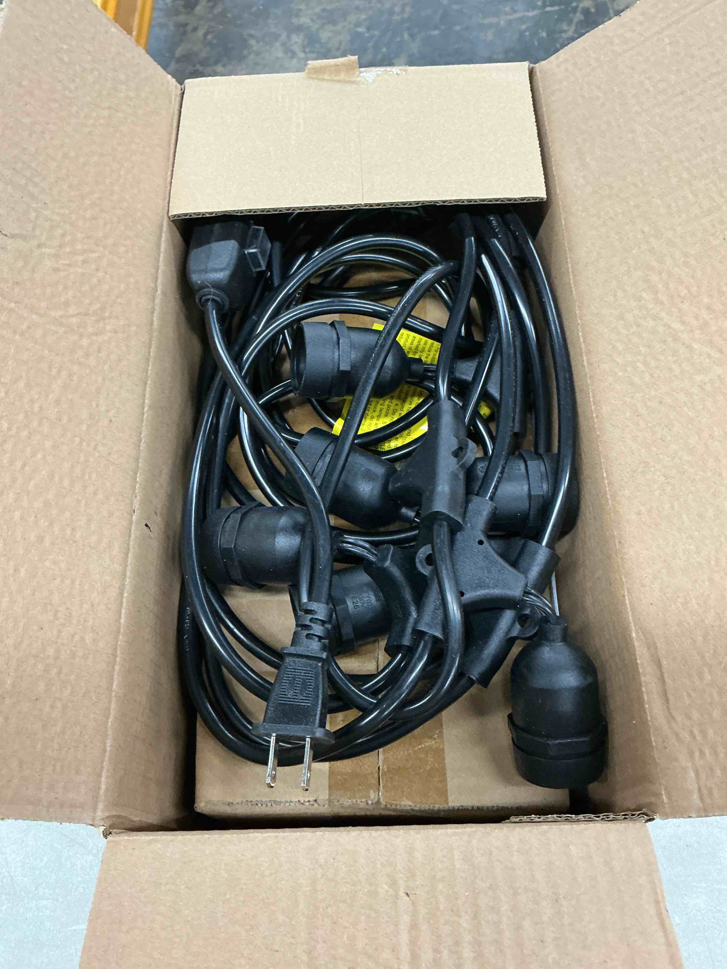 https://s3.amazonaws.com/lotting-images-prod/EmanualPiazza/GRA4728639_1779370860386.jpeg