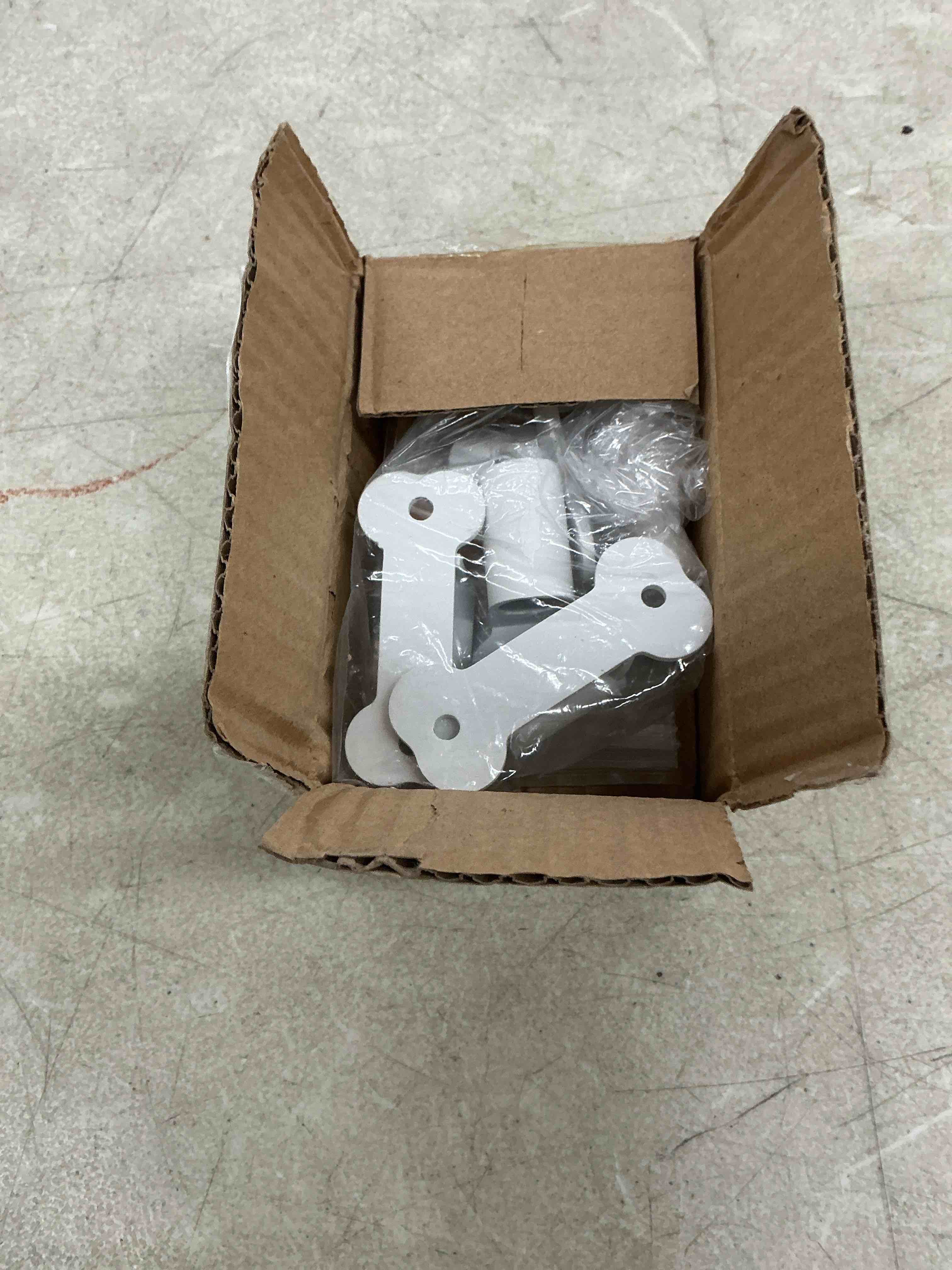 https://s3.amazonaws.com/lotting-images-prod/EmanualPiazza/GRA4728741_1779378157663.jpeg