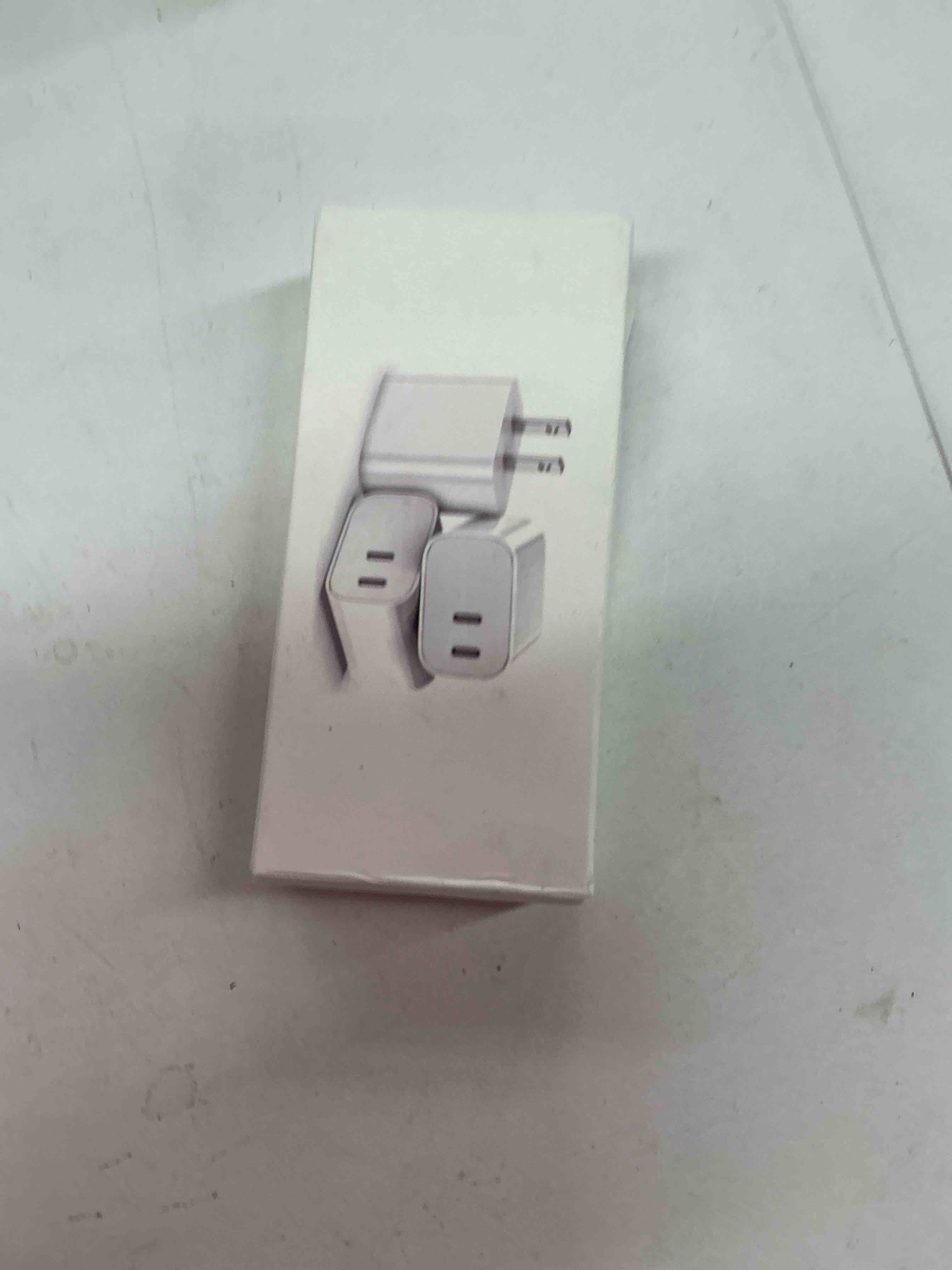Condition photo showing Good Condition for usb c charger block,3-pack dual port usb c fast charging block?type c wall charger plug for iphone 17/16/15/14/13/12/11/ pro max/plus/xs max/xr/x,ipad pro (20w) white