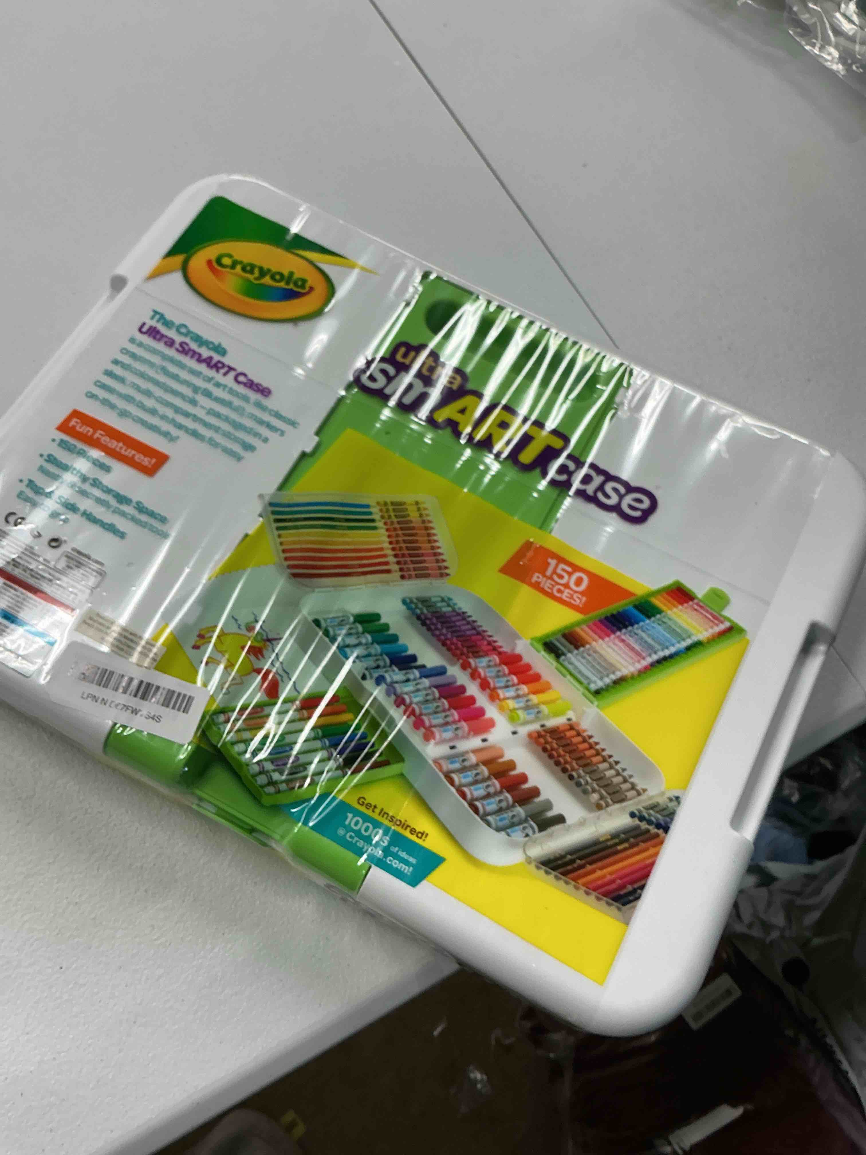 Condition photo showing Good Condition for crayola ultra smart case, 150 pieces, art set for kids, gift, (model: 04-6810)