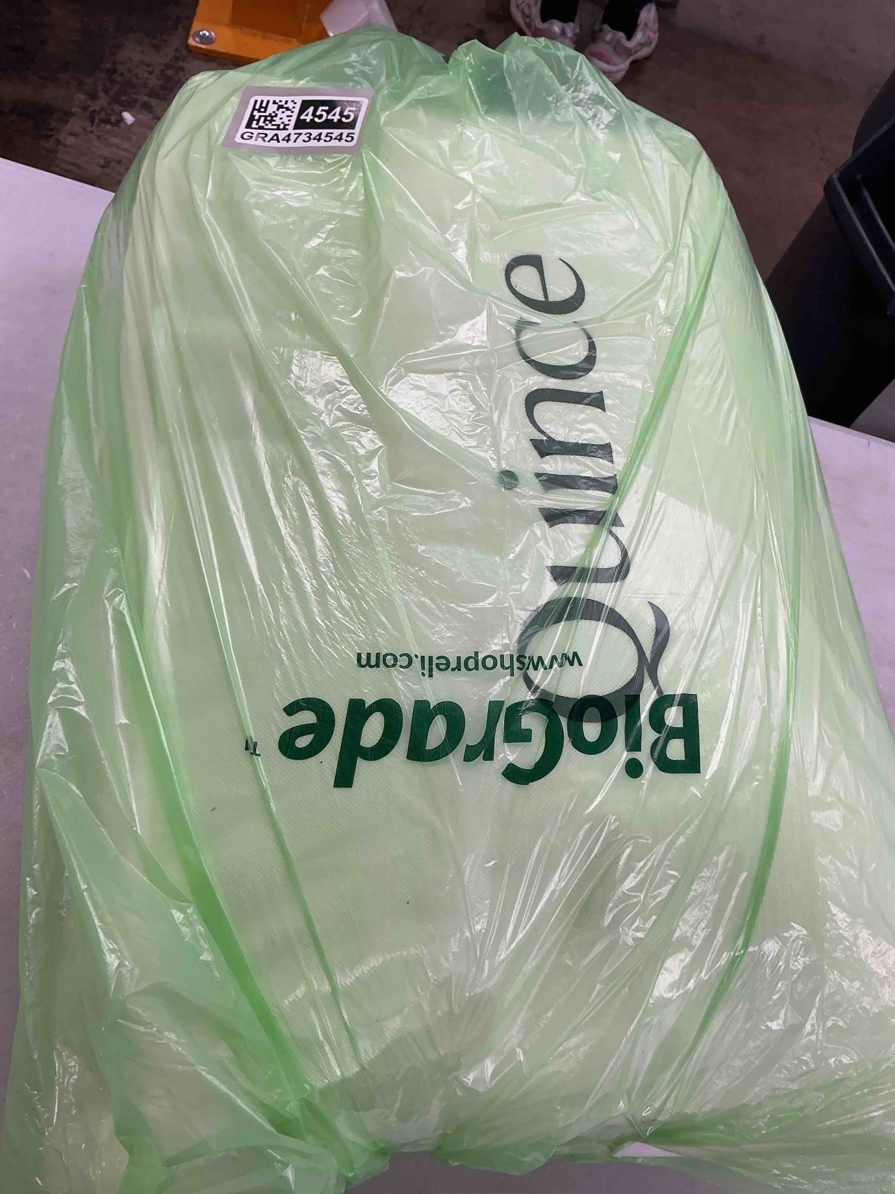 Condition photo showing Good Condition for quince premium down alternative pillow, standard, medium