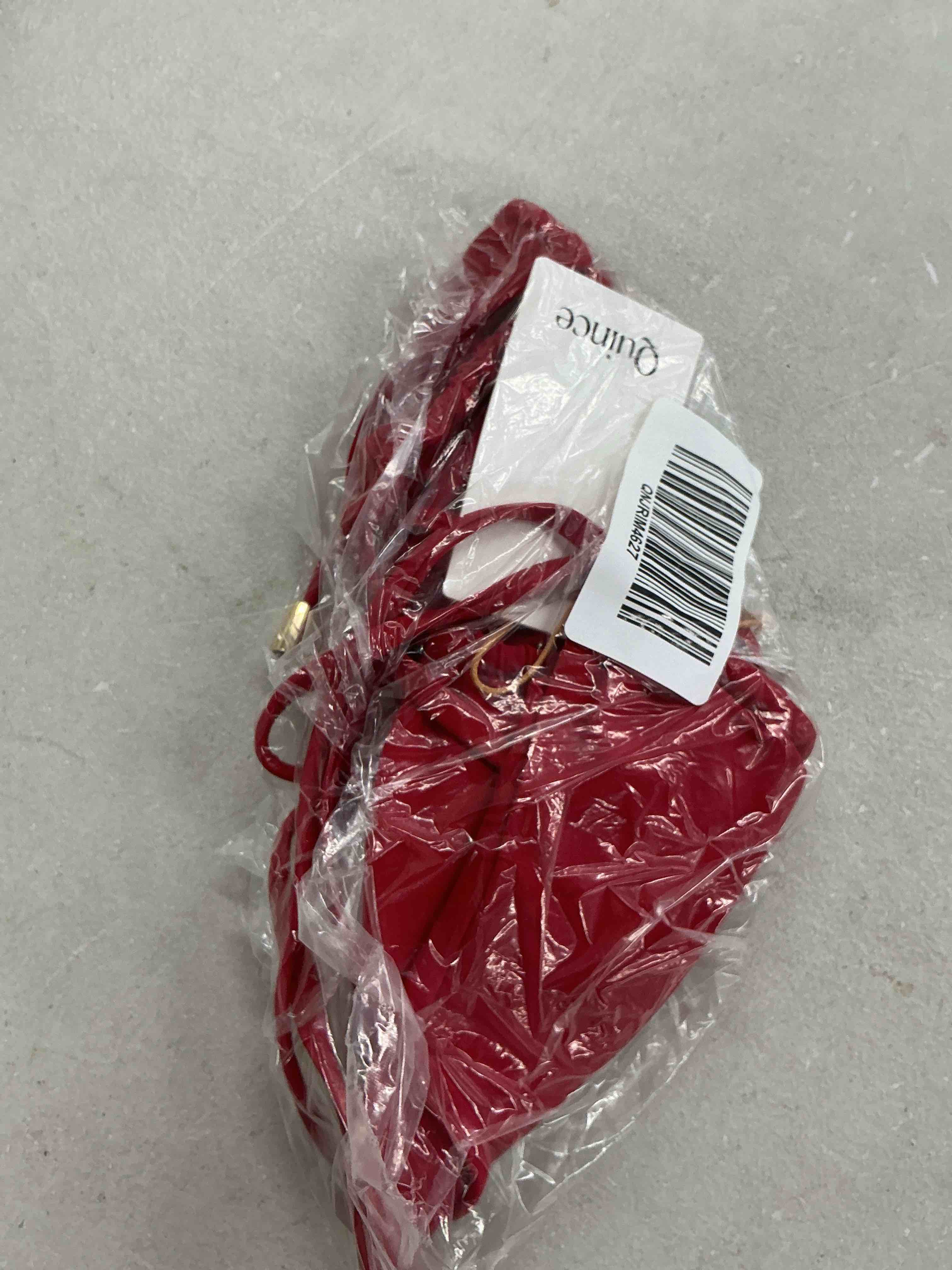 Condition photo showing New/Like New for quince italian triangle bikini top, m, cherry