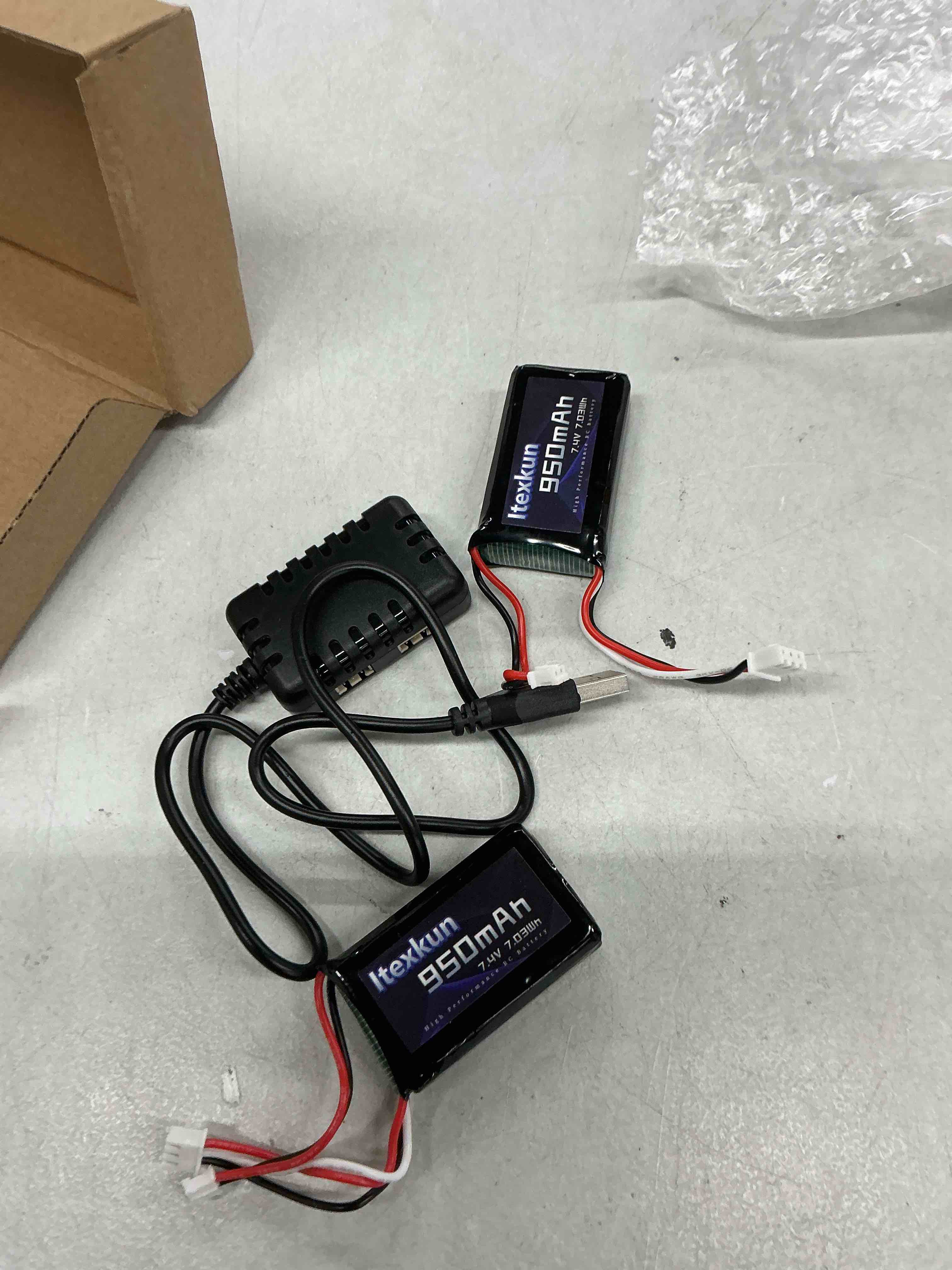 https://s3.amazonaws.com/lotting-images-prod/EmanualPiazza/GRA4735355_1779282842904.jpeg