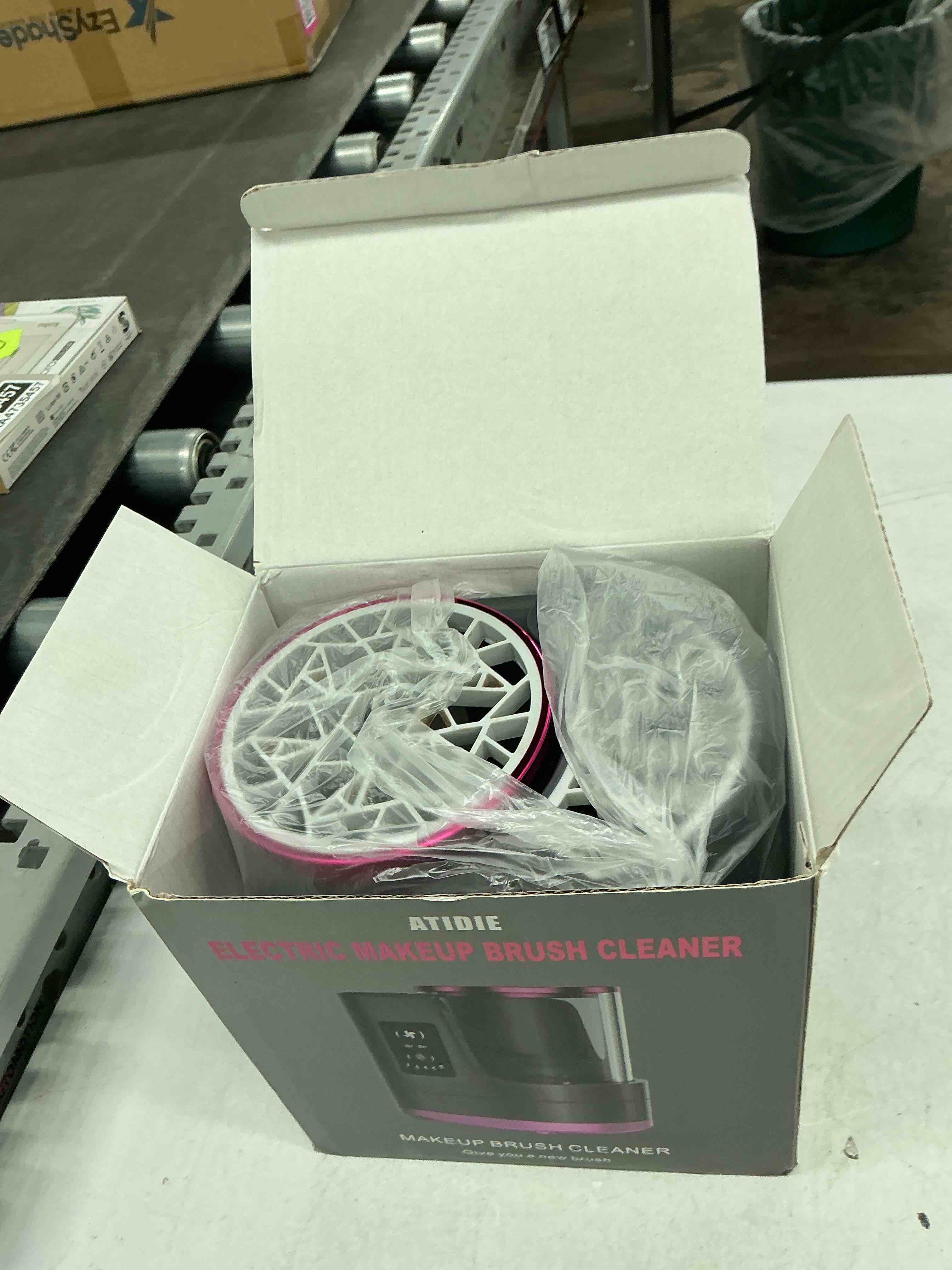 Condition photo showing Good Condition for 3 in 1 electric makeup brush cleaner,automatic makeup brush cleaner with makeup brush dryer,portable usb deep cleaning for all size beauty makeup brush set,blush brush (grey)