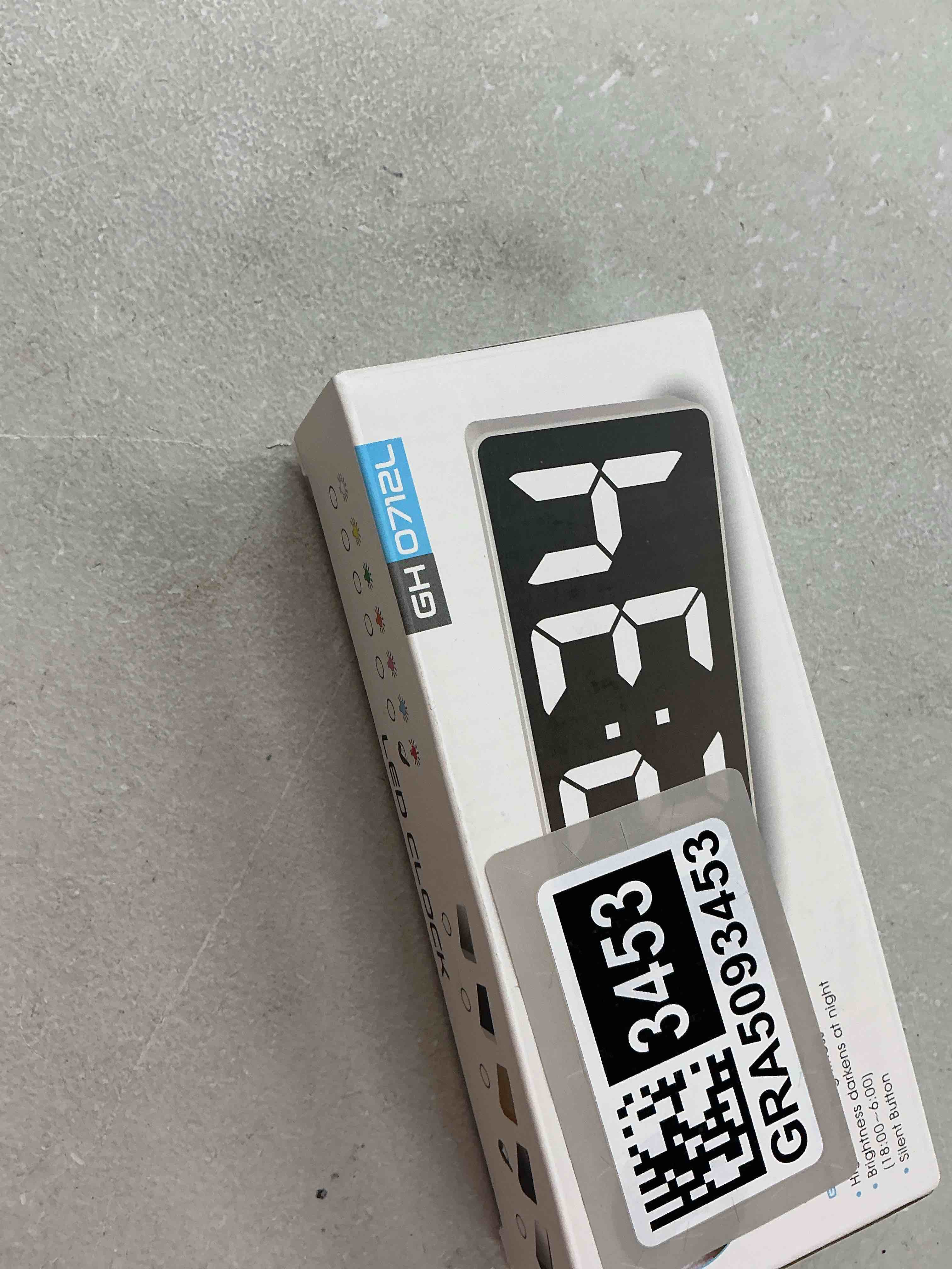Condition photo showing Good Condition for Untitled Item