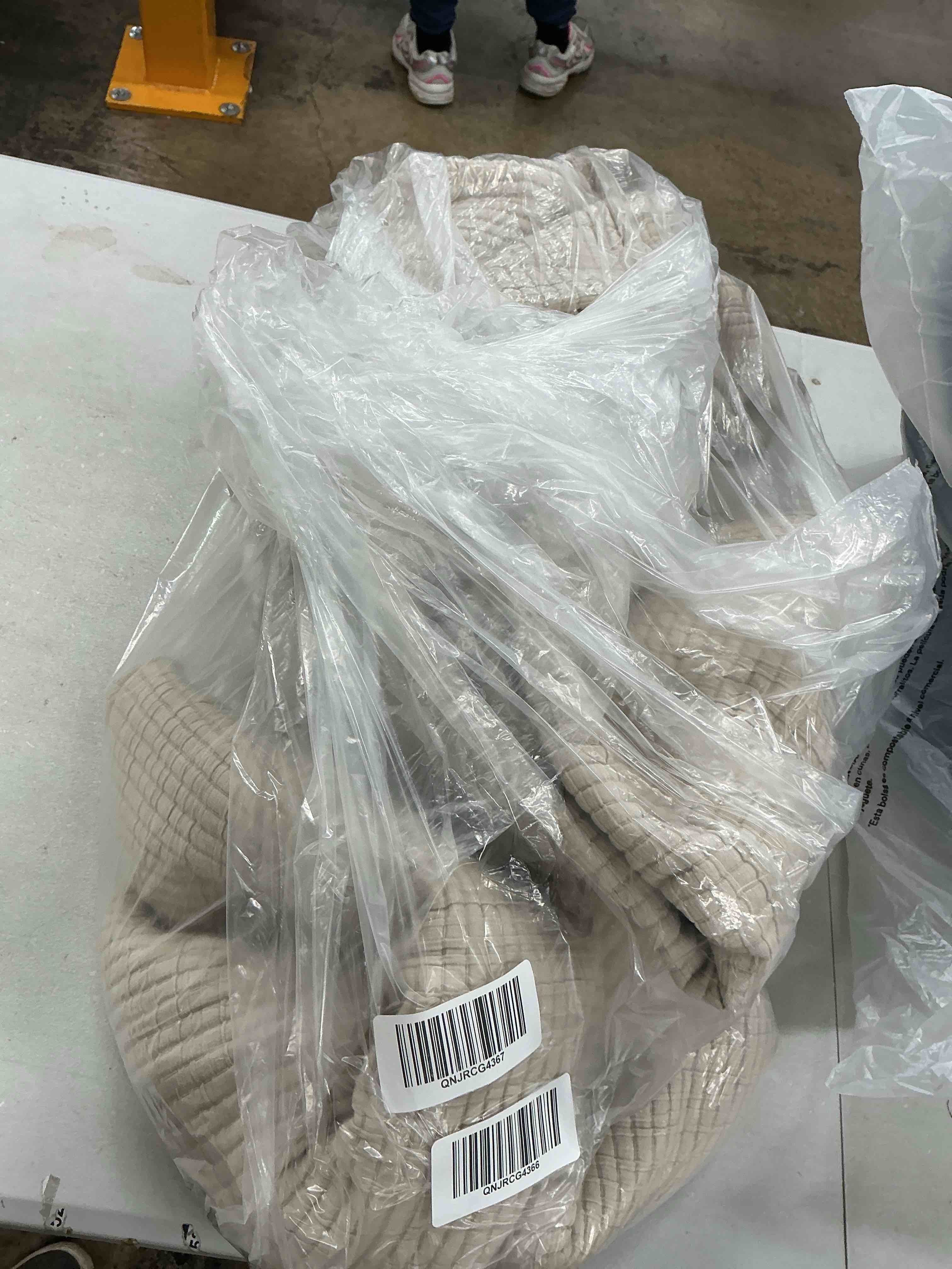 Condition photo showing Good Condition for quince organic ribbed cotton coverlet set, king/cal king, toffee