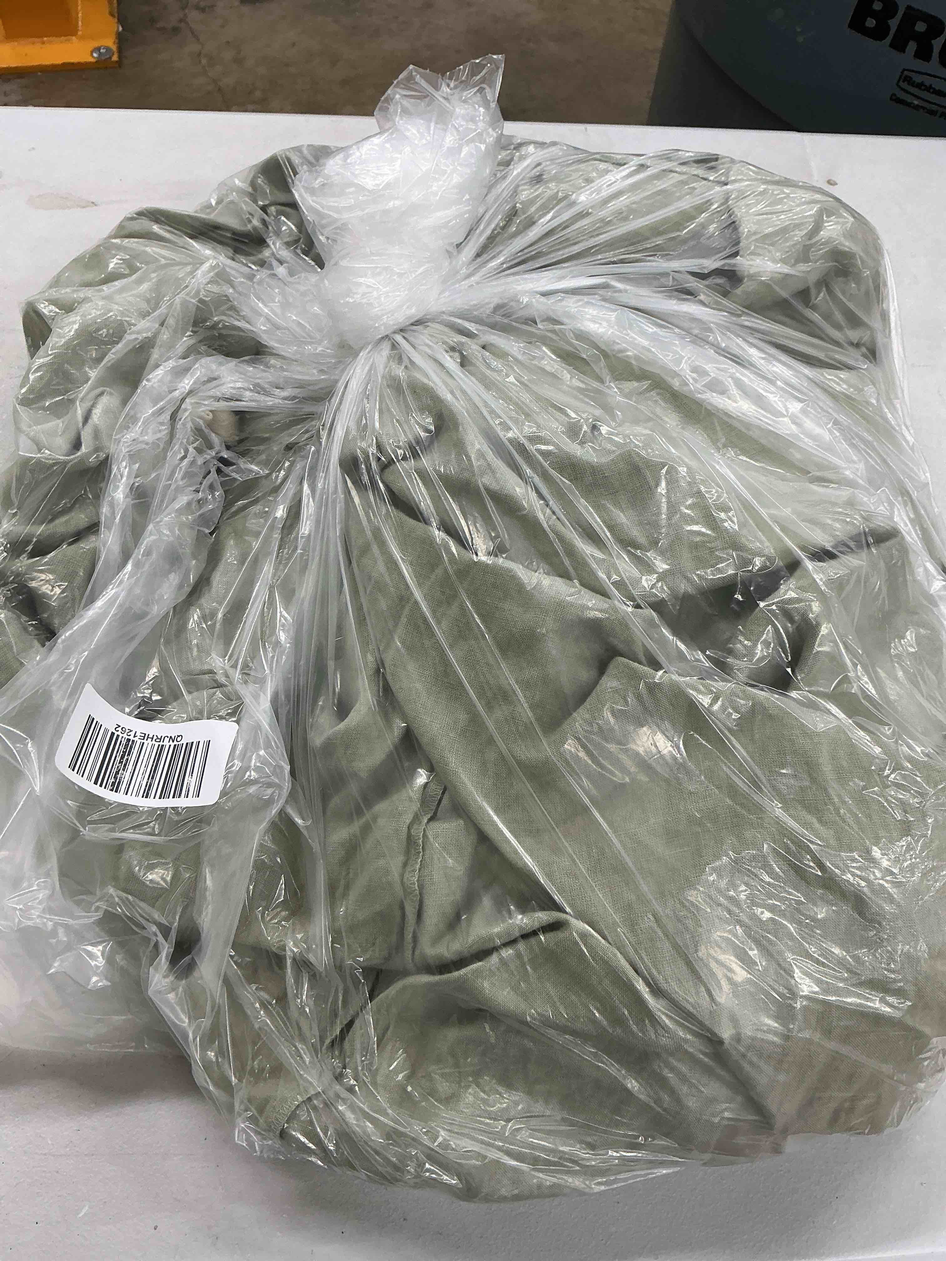 Condition photo showing Good Condition for quince european linen duvet cover, king/cal king, willowleaf