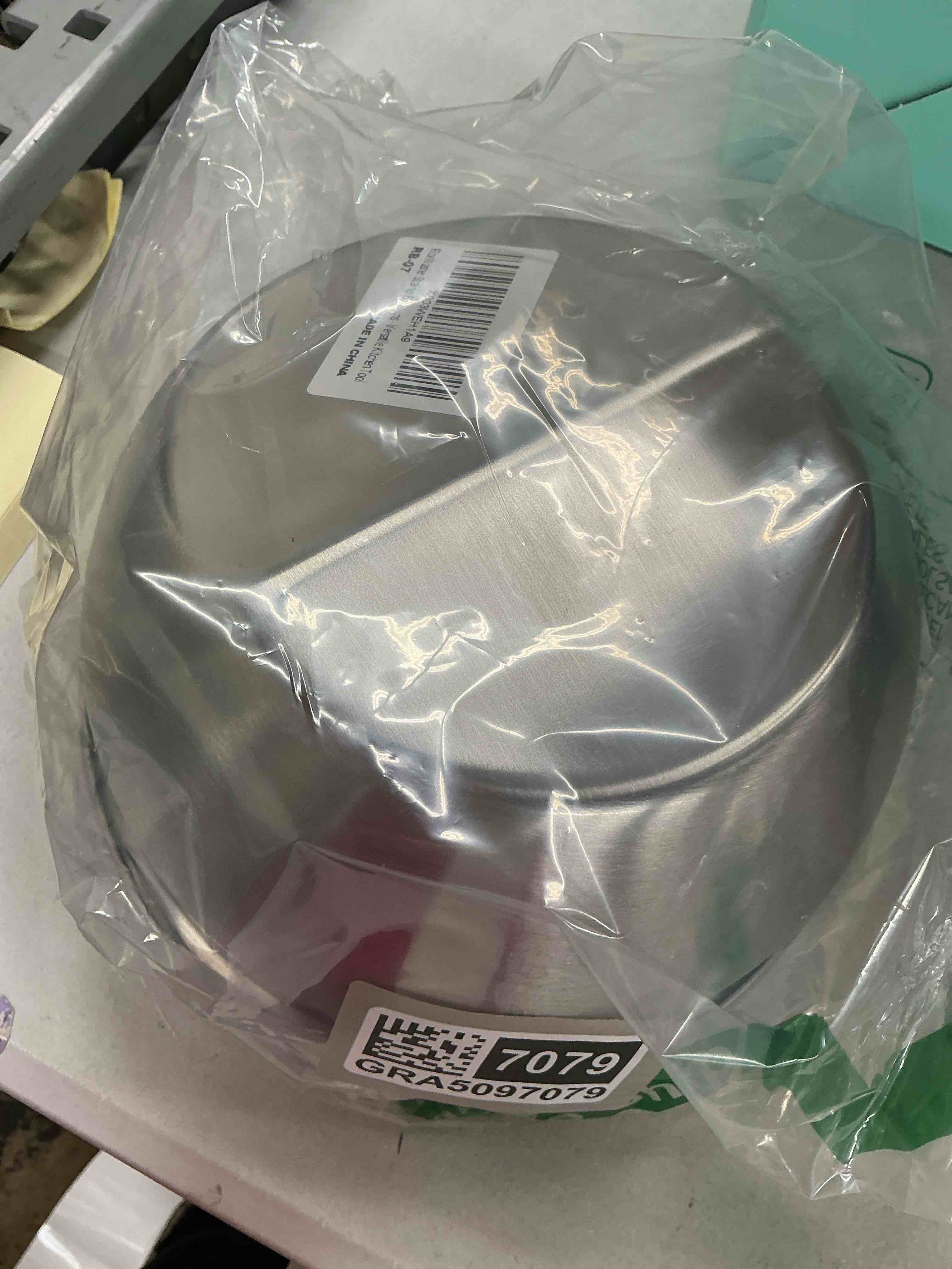Condition photo showing New/Like New for rice washer strainer bowl, stainless steel quinoa washing bowl | side drainers colander for cleaning rinsing fruits, vegetables, and beans - versatile kitchen tool rc-07 3 qt