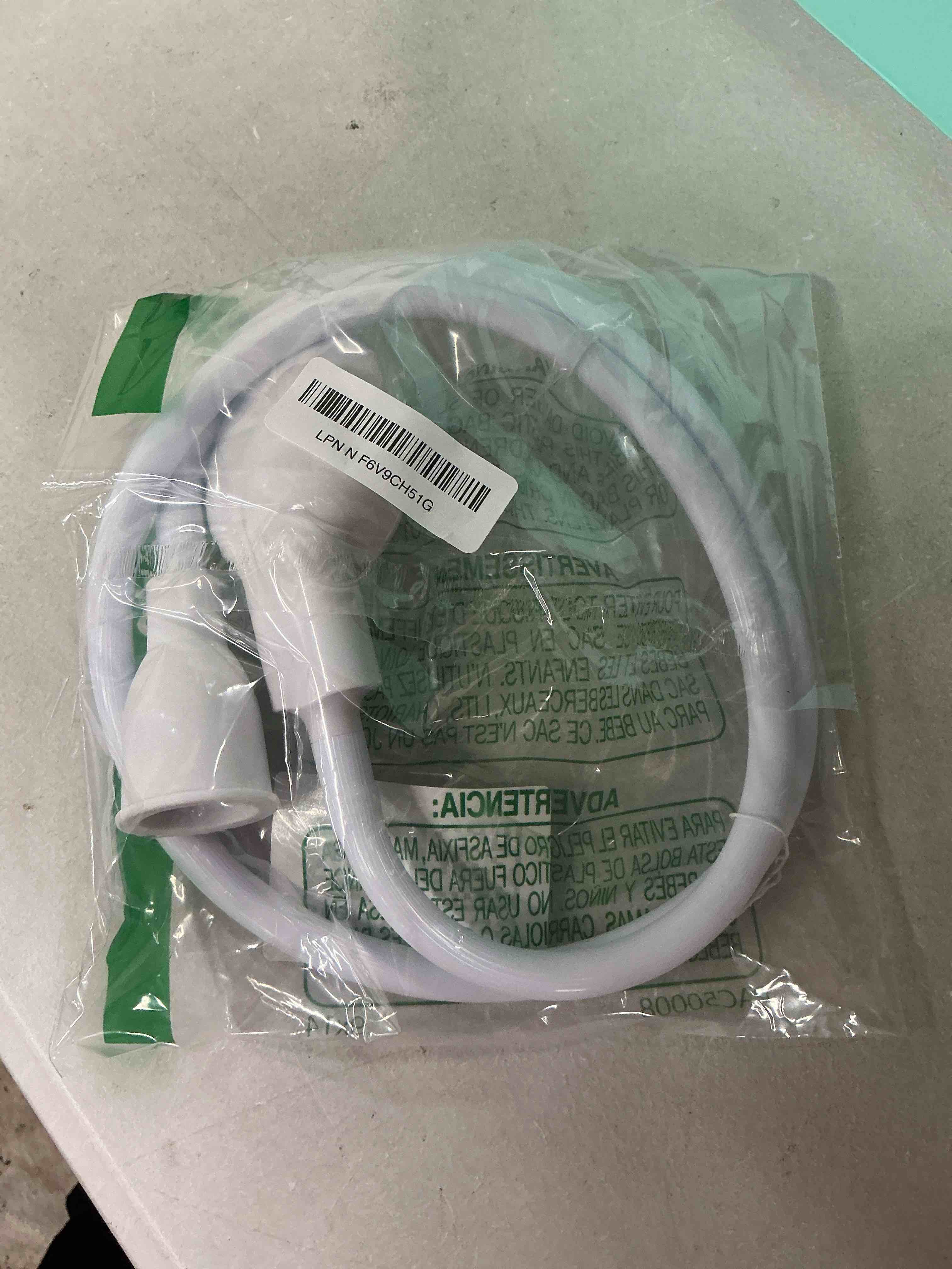 Condition photo showing Good Condition for 1m/3.28ft portable sink hose faucet sprayer sink spray rubber hose shampoo sprayer handheld faucet shower for pets, bathing baby, washing hair, rinsing vegetables