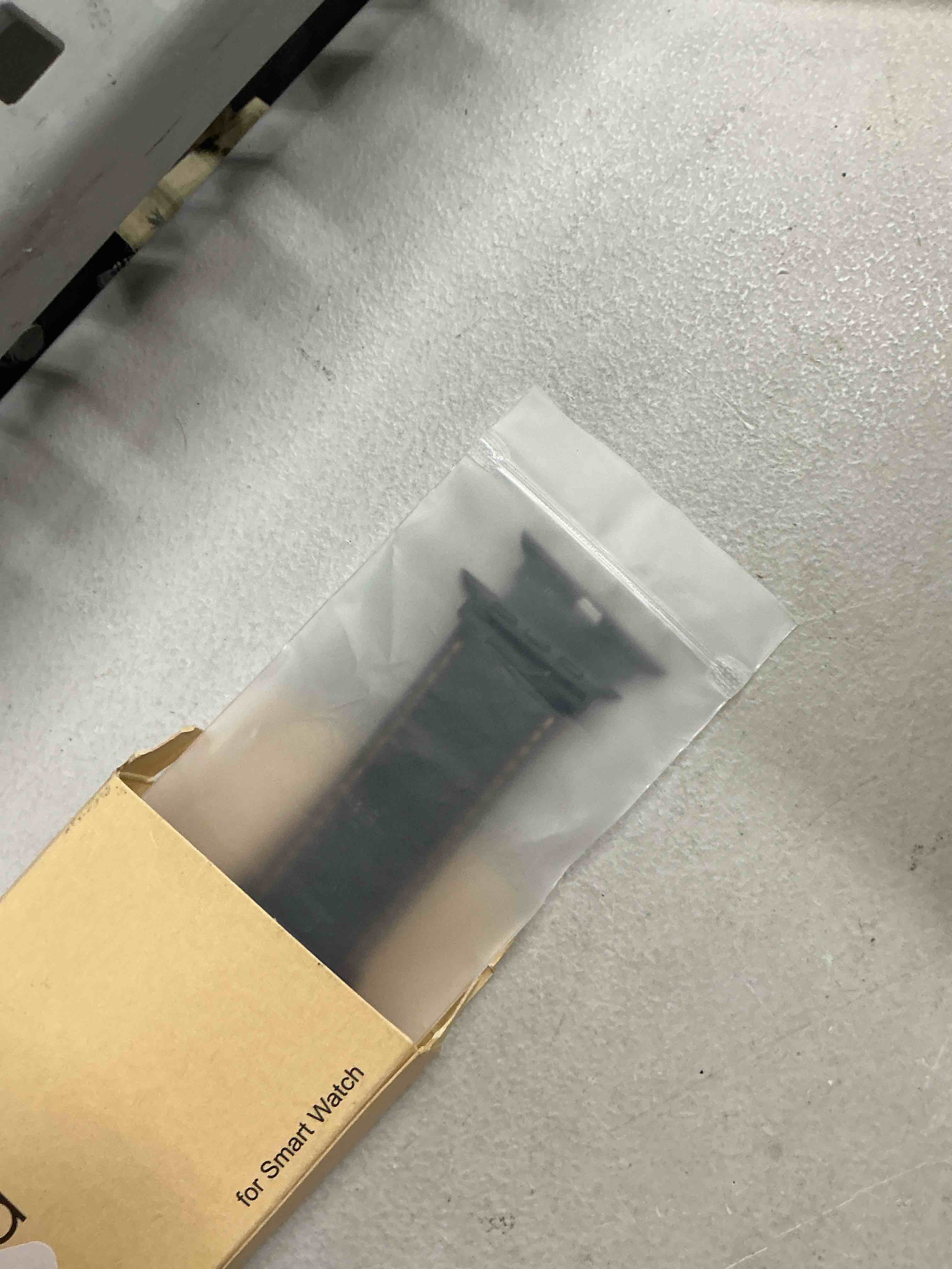 Condition photo showing Good Condition for tasikar bands compatible with apple watch band 49mm 46mm 45mm 44mm 42mm genuine leather replacement straps compatible with apple watch ultra 3 2 1 se series 11 10 9 8 7 6 5 4 3, black