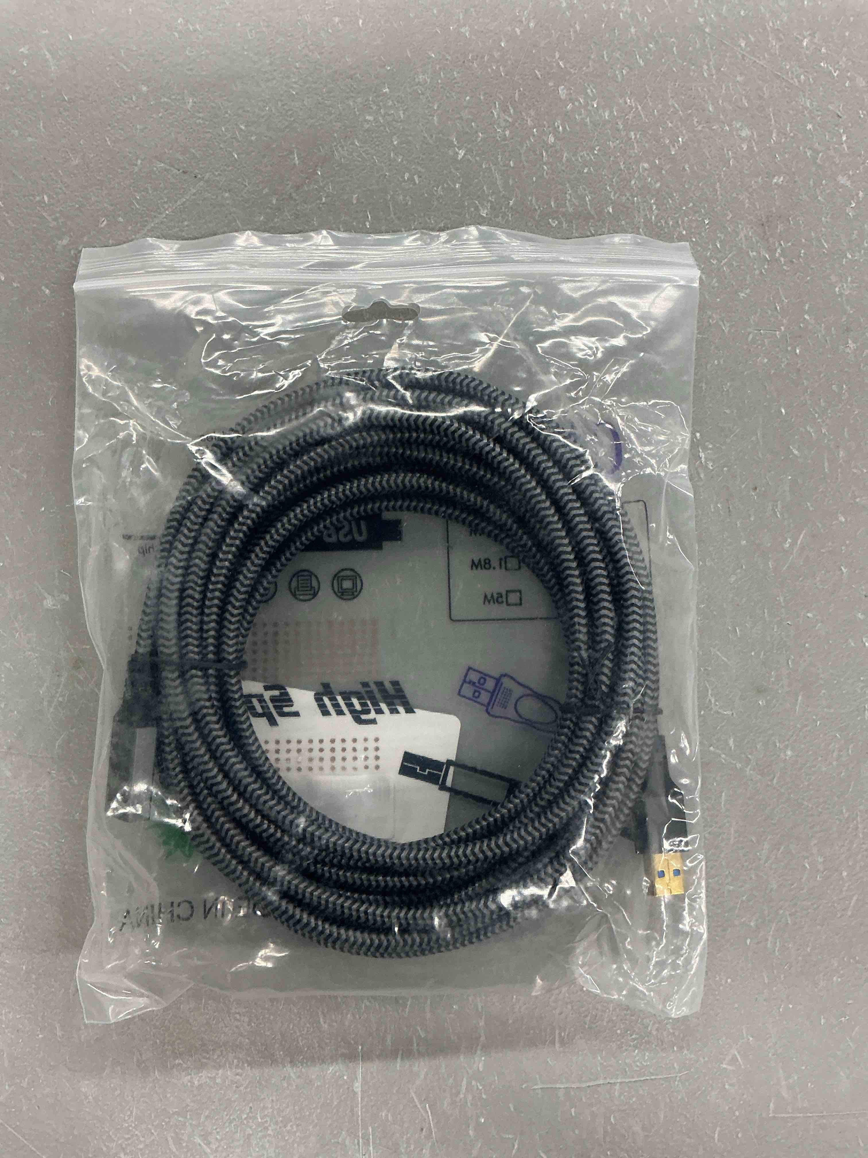 https://s3.amazonaws.com/lotting-images-prod/EmanualPiazza/GRA7064902_1789418896757.jpeg