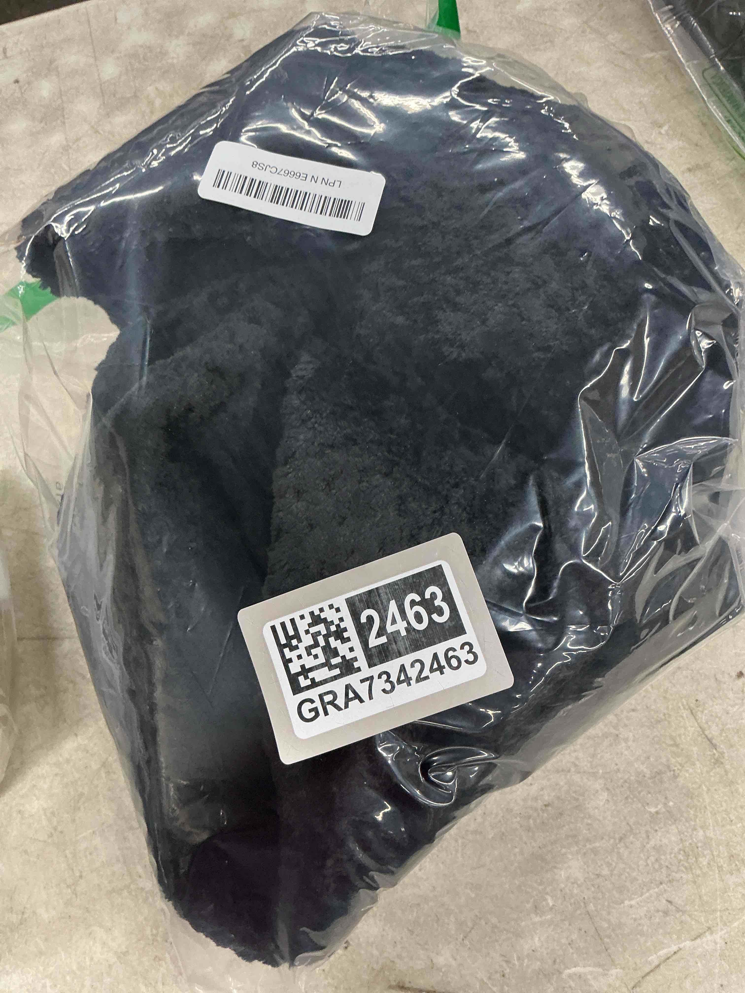 Condition photo showing Good Condition for asuprui unstuffed pouf ottoman round poof ottoman no filler soft faux fur foot stool 20x20x12 inches fuzzy chair floor pouf foot rest with storage for living room bedroom black