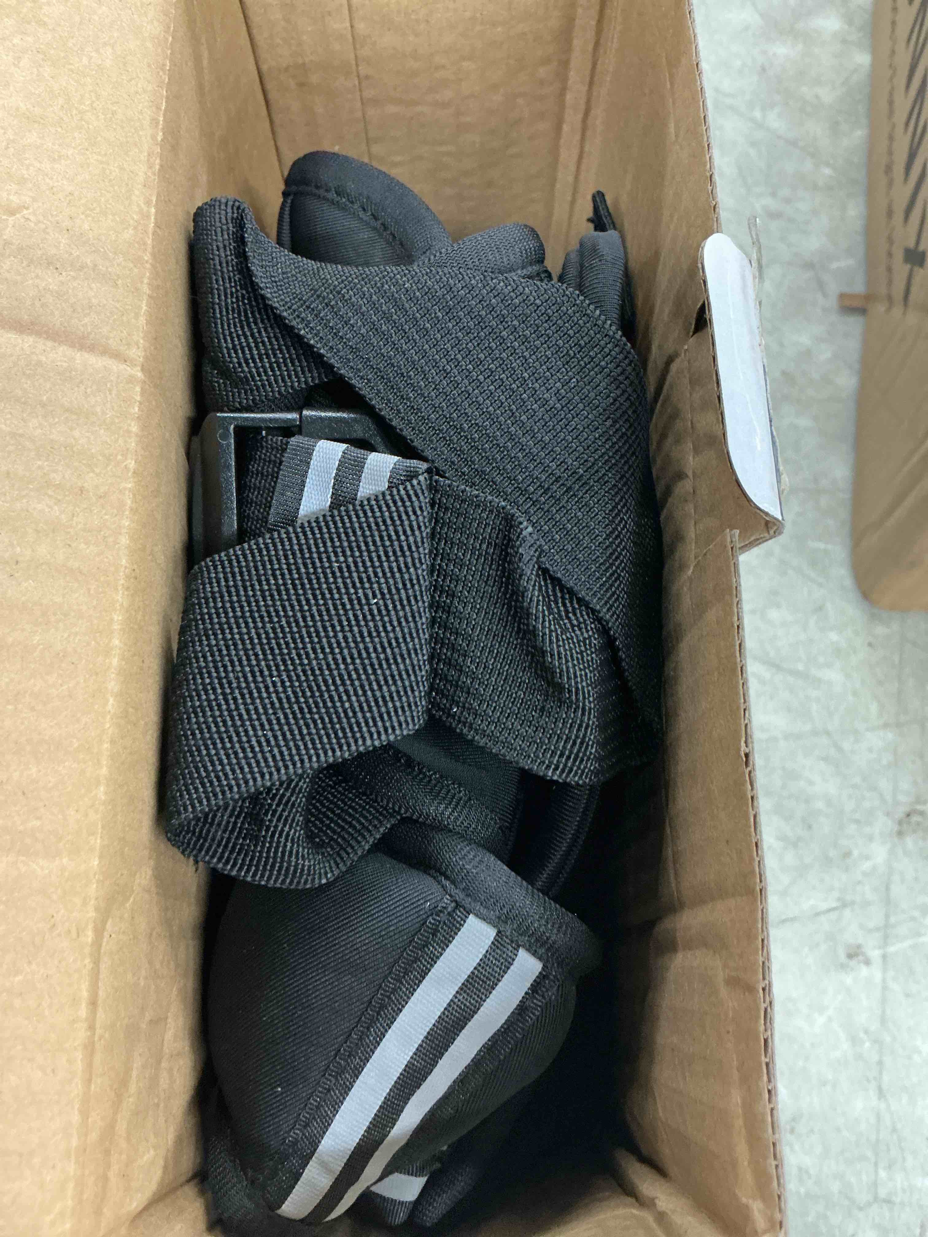 Condition photo showing Good Condition for adjustable weighted vest women/men, 6-12lb/12-18lb/20-32lb weight vest with 6 ironsand weights for strength training rucking running walking fitness workout black 6-12lb