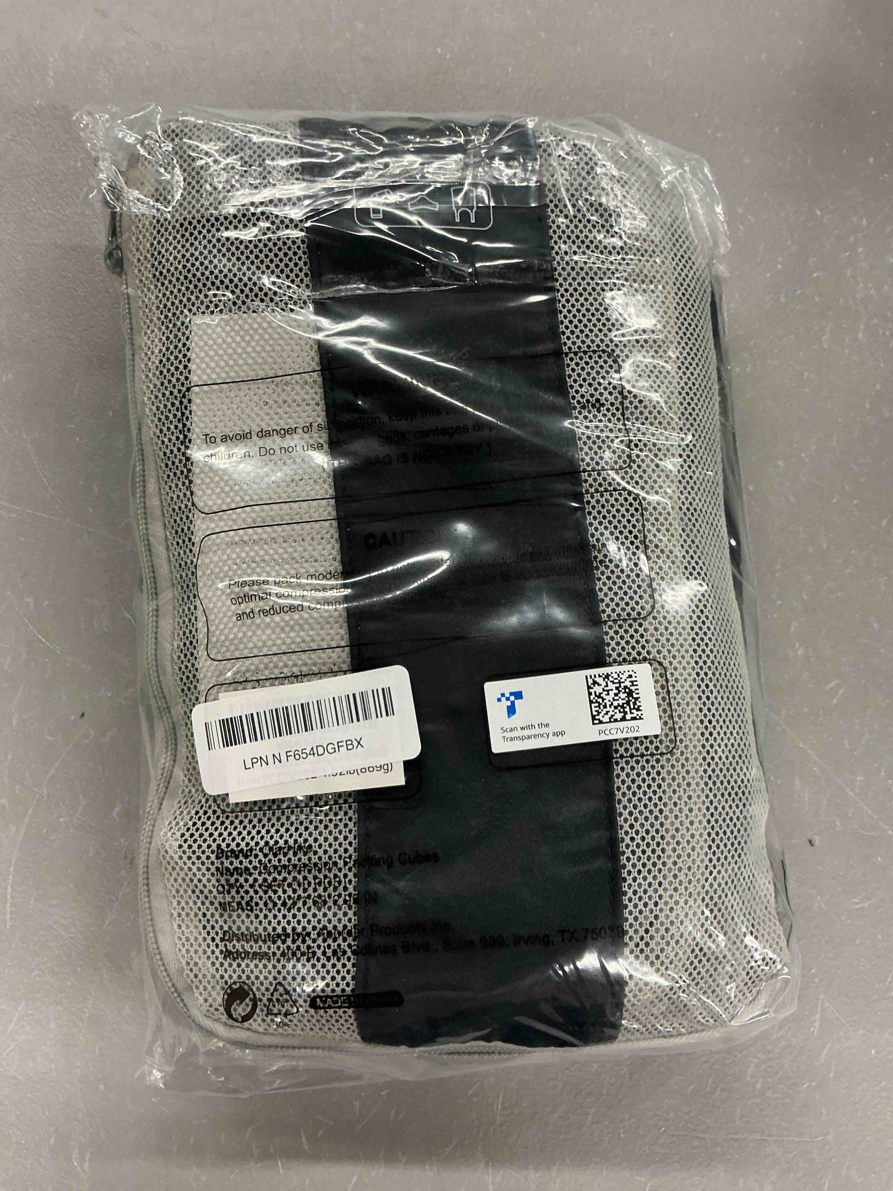 Condition photo showing Good Condition for 10 set compression packing cubes for travel essentials,compressible expandable packing cubes for suitcase,olarhike luggage organizer bags for travel,handy helper for organizing clothes(black) black 10 set