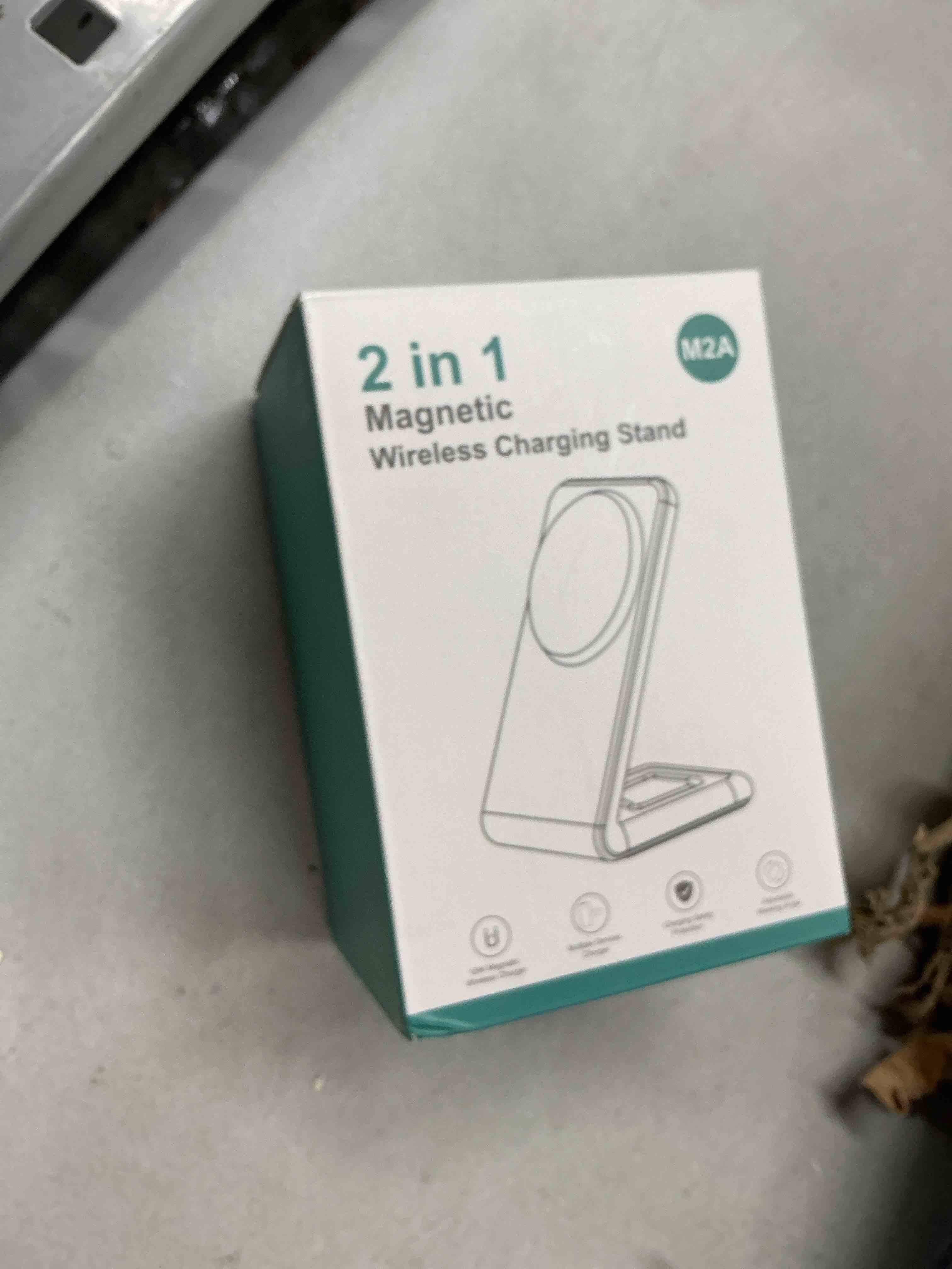 Condition photo showing Good Condition for magnetic desk phone charger 2 in 1 for iphone and airpod charging station, designed for magsafe charger stand compatible with iphone 17/16/15/14/13 pro max series, airpods 4/3/2/pro 2,white
