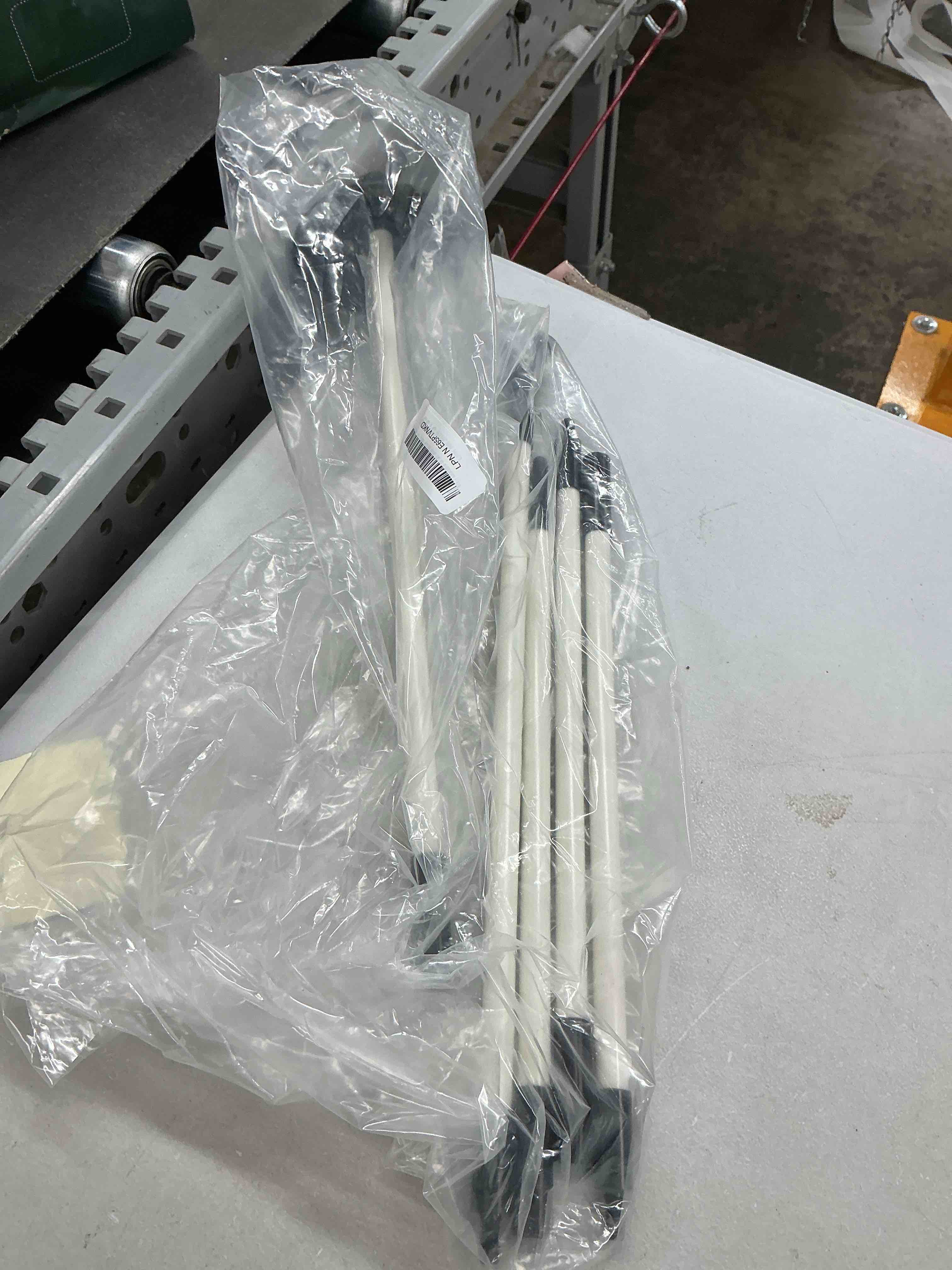 Condition photo showing Good Condition for kingtop golf flagstick - portable design, practice putting green flag stick for yard, club - golf pole pin flagpole, 3ft or 6ft heights available 6ft white flagpole-1 pack