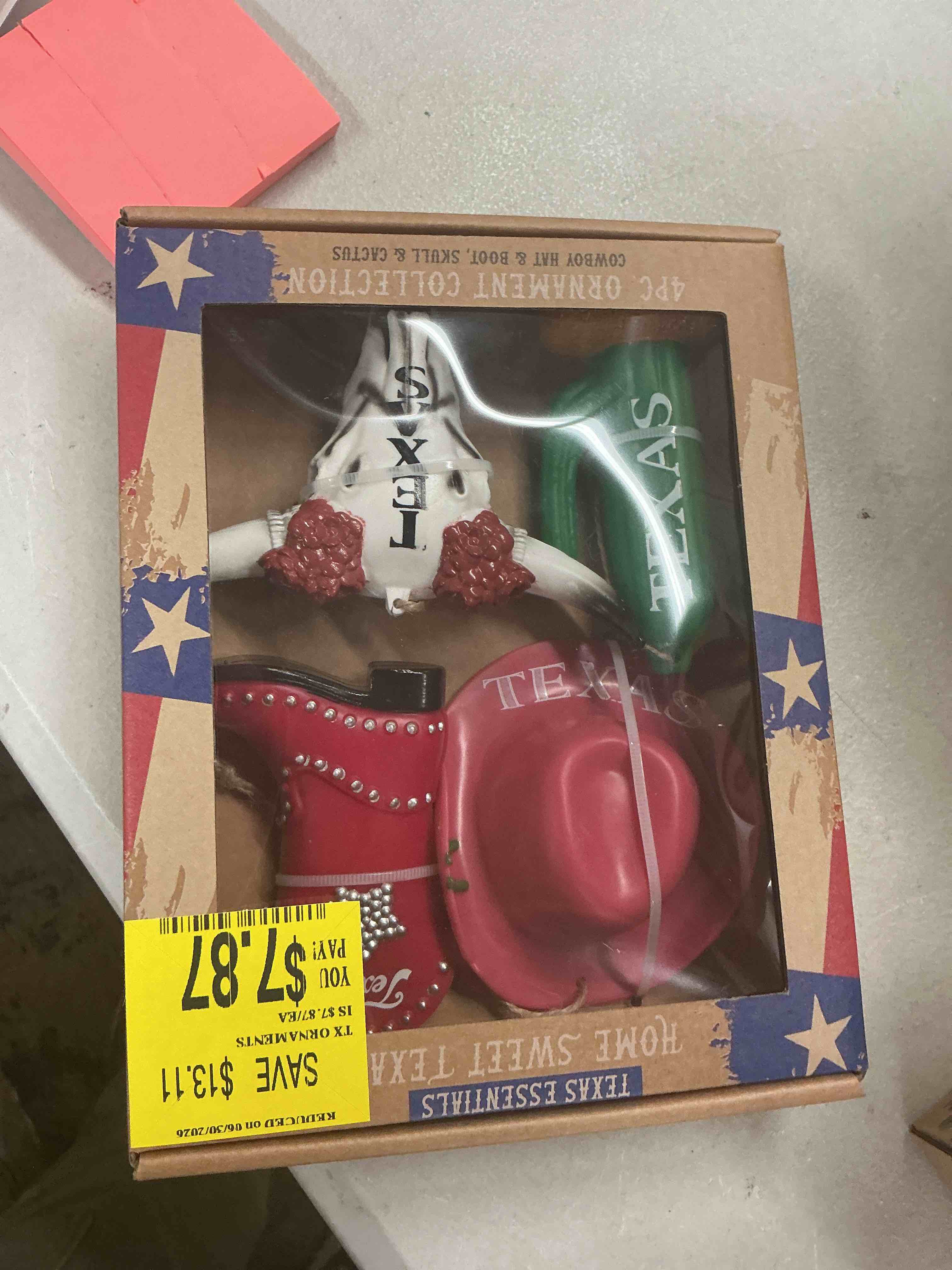 Condition photo showing New/Like New for texas 4 pc . ornament 4 " collection ( new ) home sweet texas