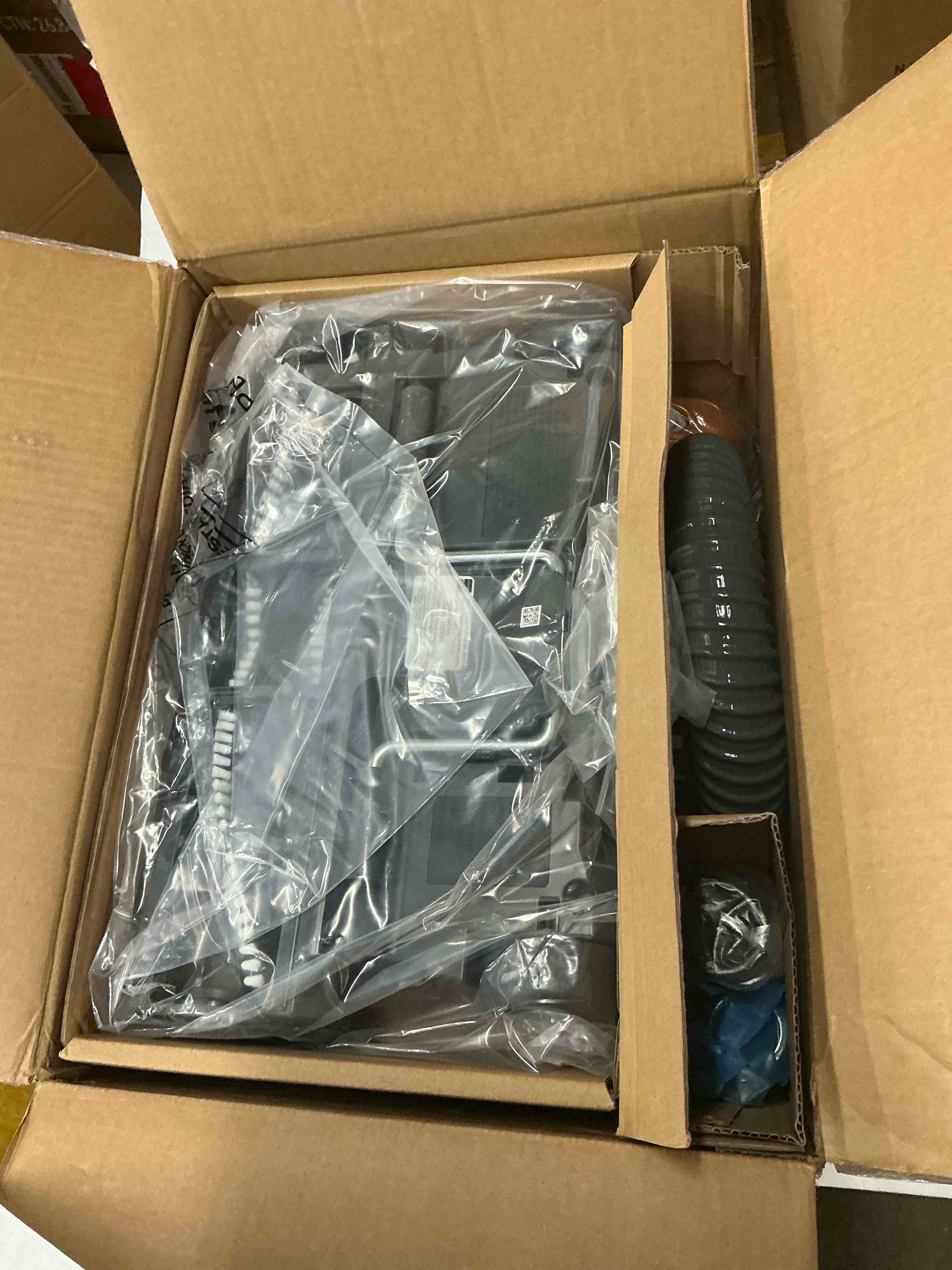 https://s3.amazonaws.com/lotting-images-prod/EmanualPiazza/GRA7349543_1789480148821.jpeg