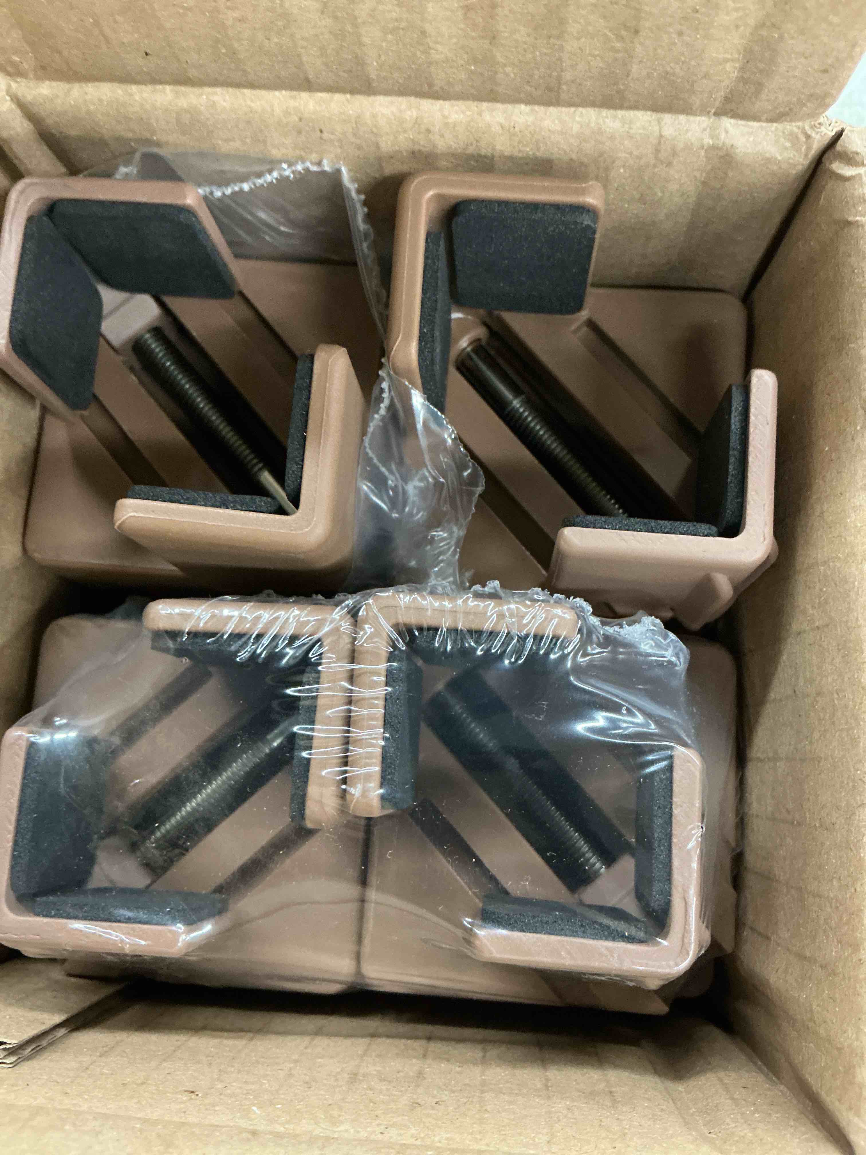 https://s3.amazonaws.com/lotting-images-prod/EmanualPiazza/GRA7359596_1788381736409.jpeg