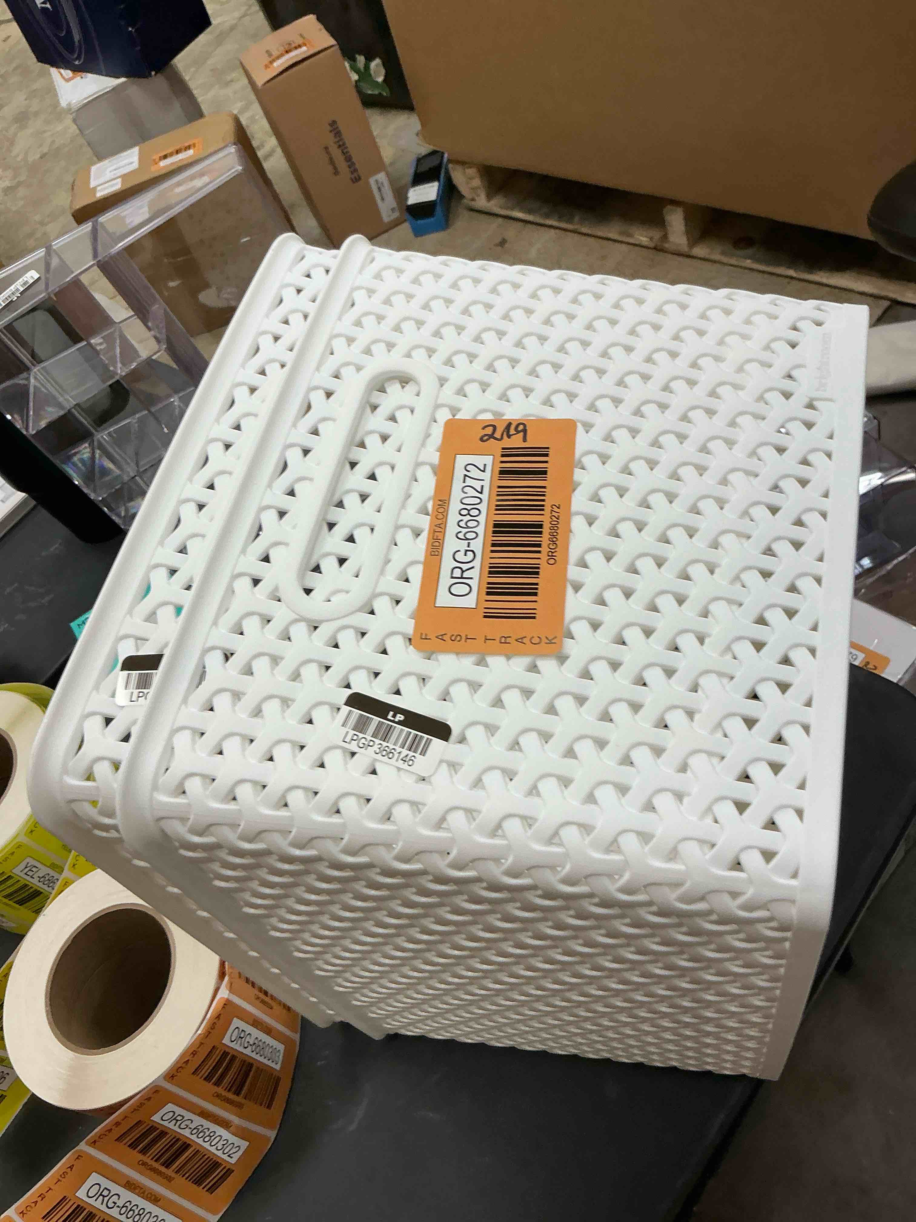 https://s3.amazonaws.com/lotting-images-prod/EmanualPiazza/ORG6680272_1745423774905.jpeg