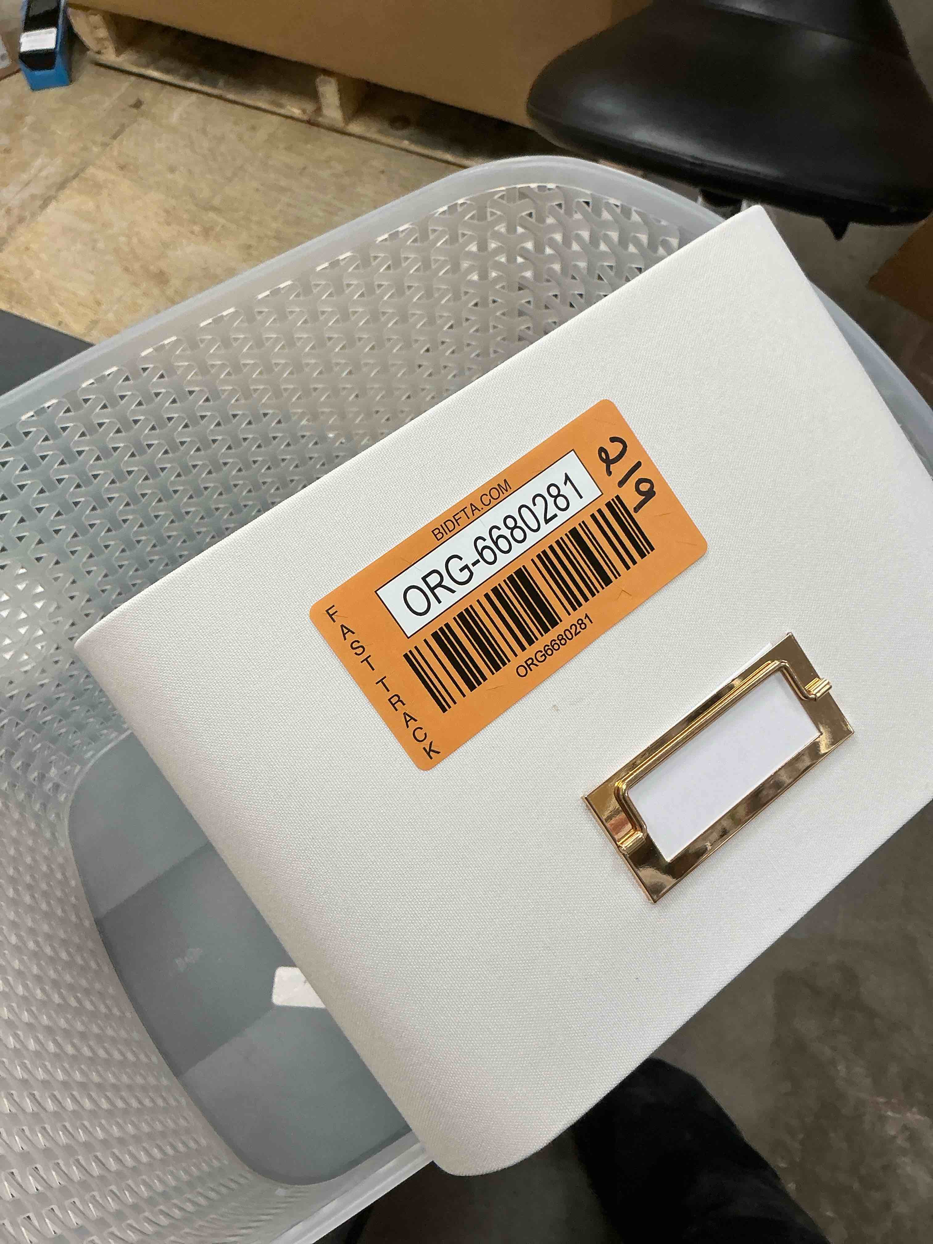 https://s3.amazonaws.com/lotting-images-prod/EmanualPiazza/ORG6680281_1745422861014.jpeg