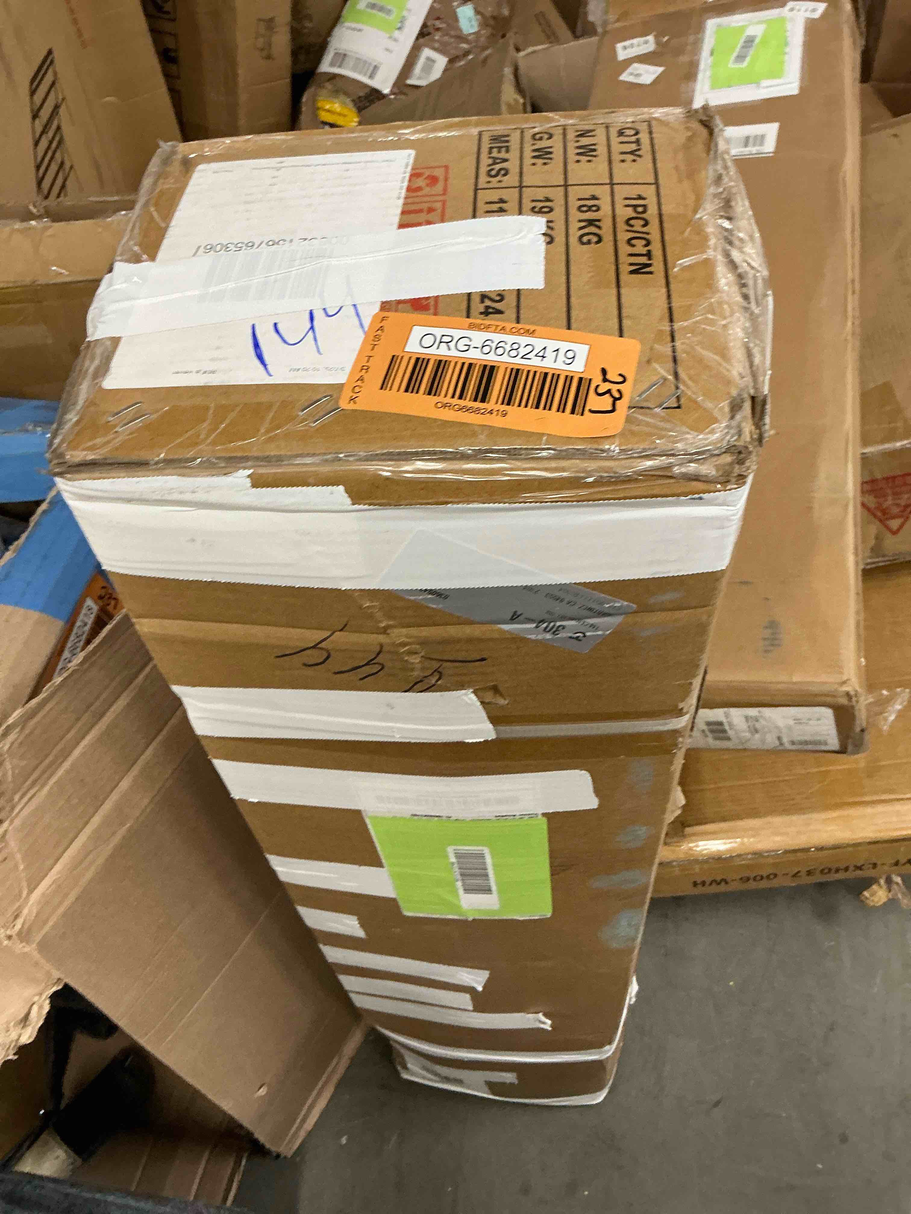 https://s3.amazonaws.com/lotting-images-prod/EmanualPiazza/ORG6682419_1745597867658.jpeg