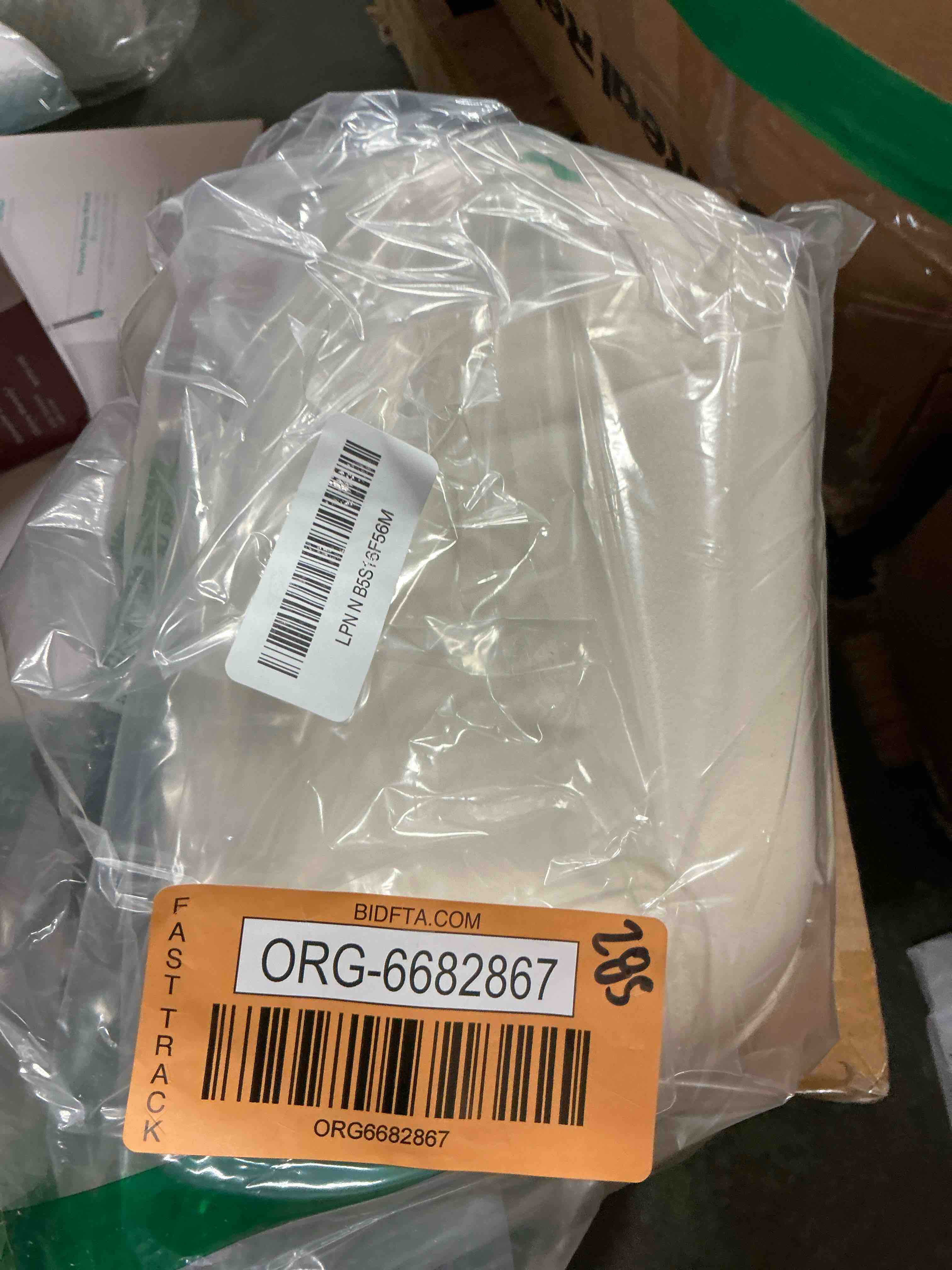 https://s3.amazonaws.com/lotting-images-prod/EmanualPiazza/ORG6682867_1746646406722.jpeg